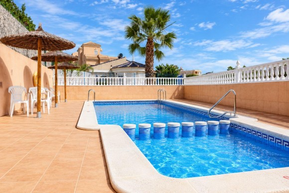 House - Reventa - Torrevieja - Playa Flamenca