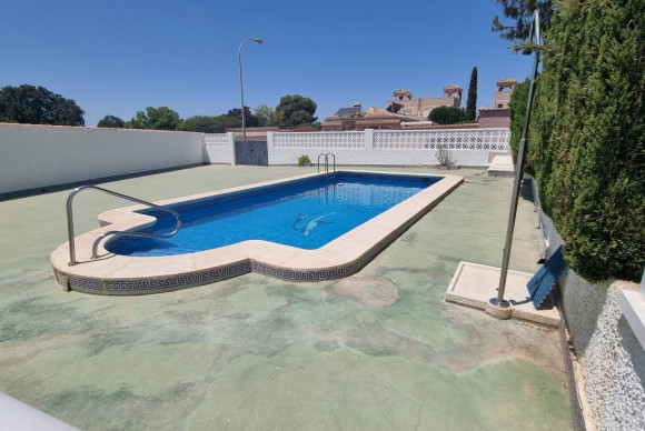 House - Reventa - Torrevieja - San luis