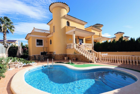 House - Reventa - Villamartin - Villamartin
