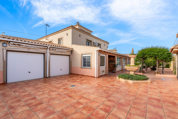 House - Revente - Torrevieja - Torrevieja