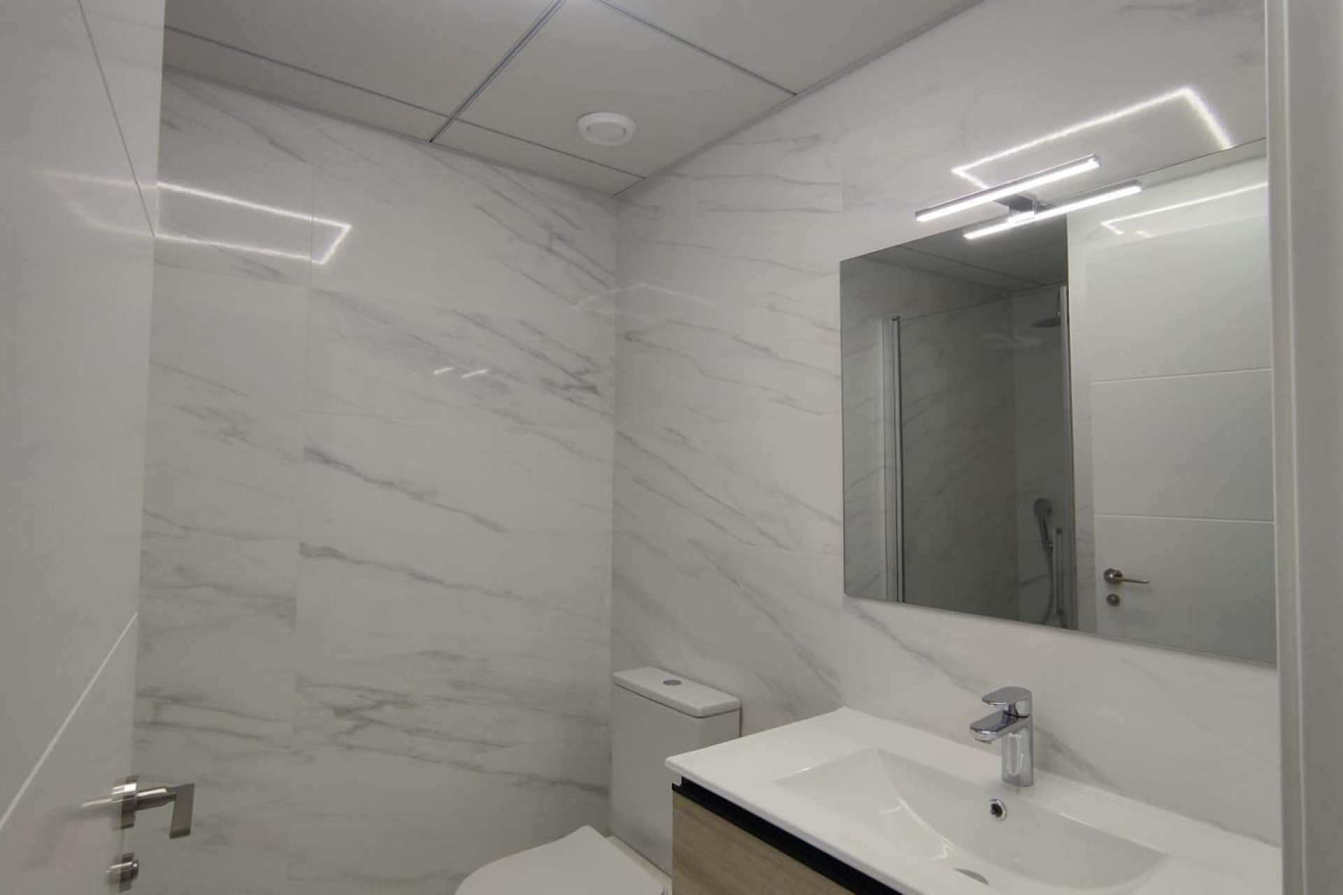 Lange Termijn Verhuur - Appartement  - Alicante - Centro Tradicional