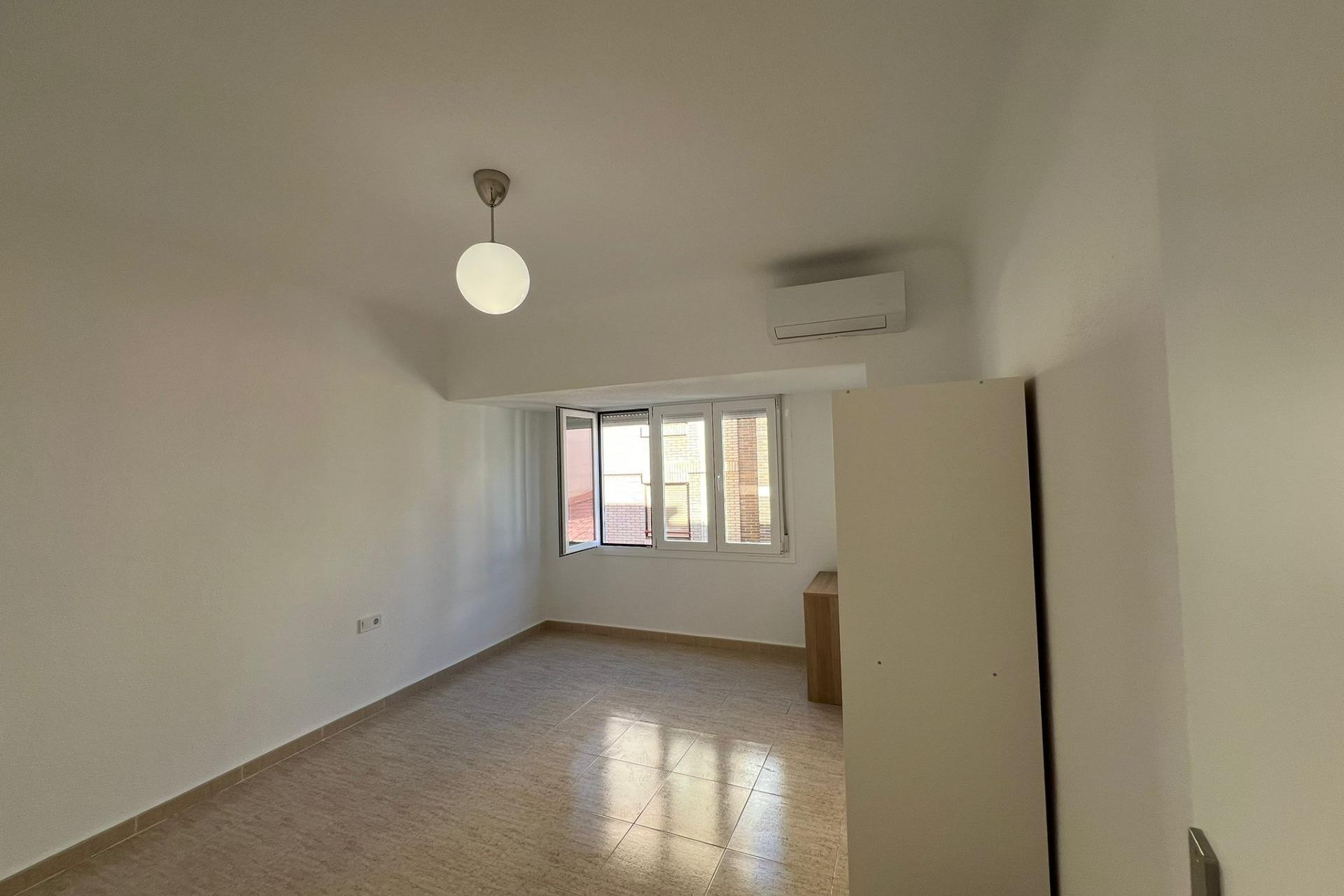 Lange Termijn Verhuur - Appartement  - Alicante - Centro