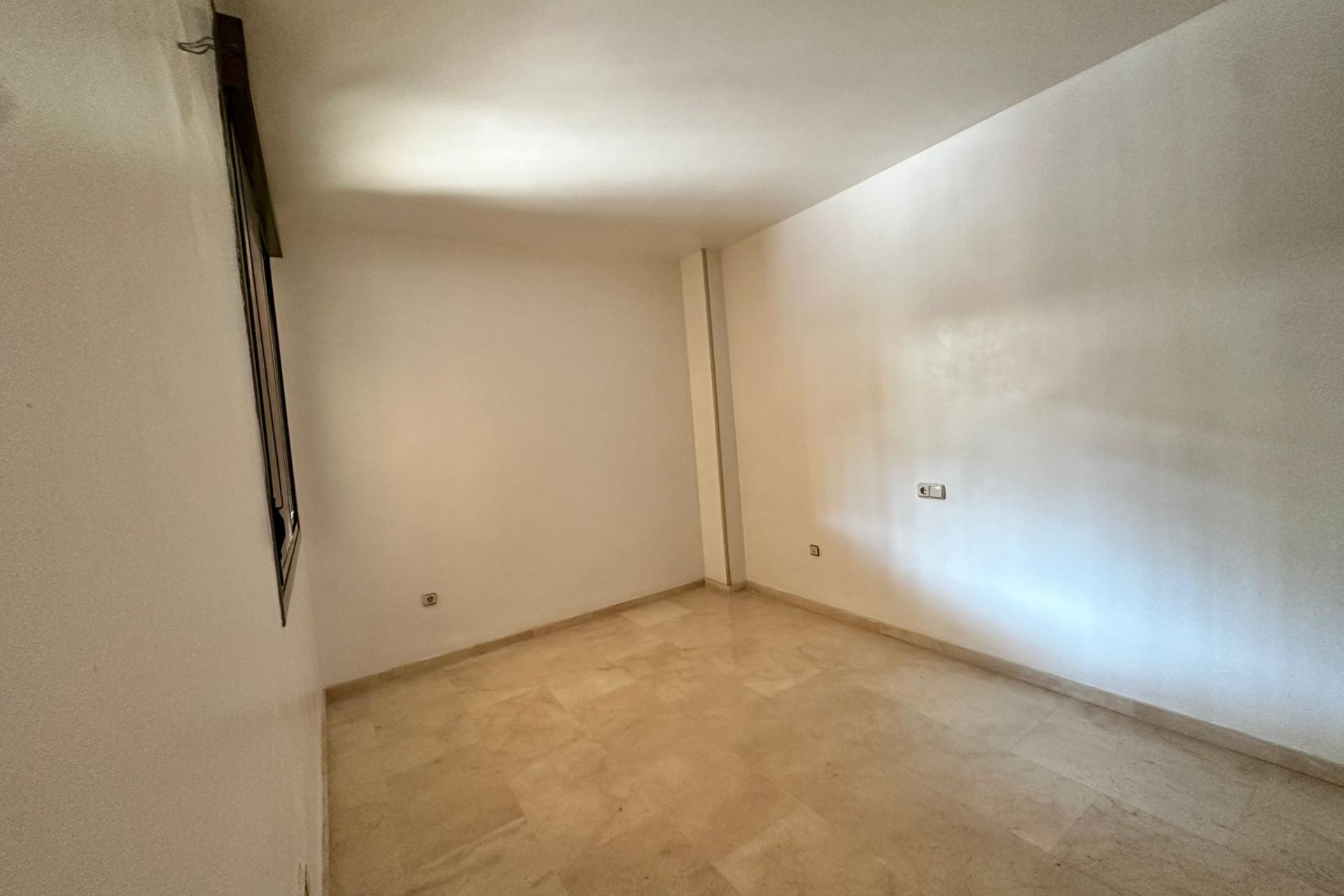 Lange Termijn Verhuur - Appartement  - Alicante - Playa de San Juan