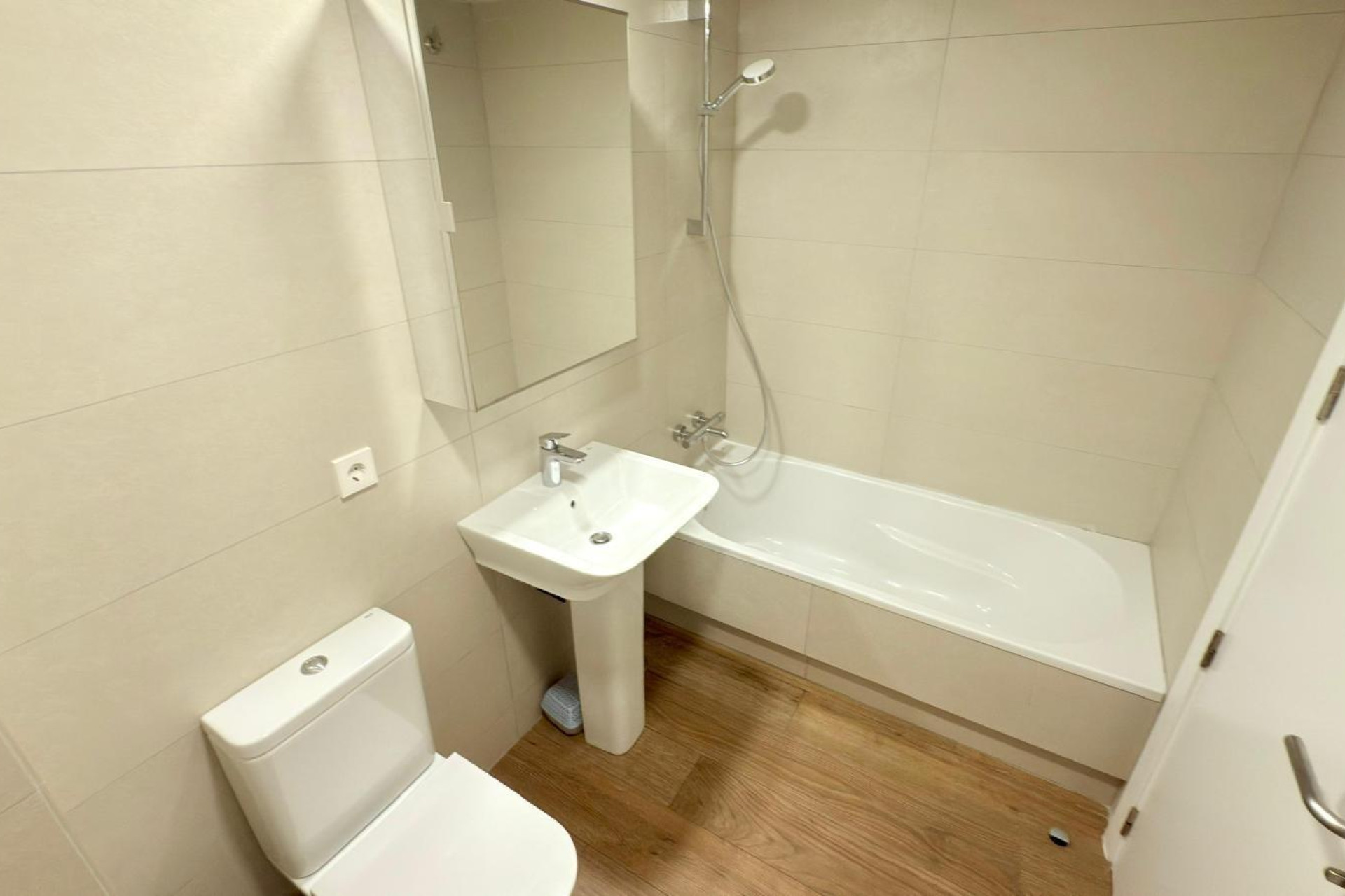 Lange Termijn Verhuur - Appartement  - Alicante - Playa de San Juan