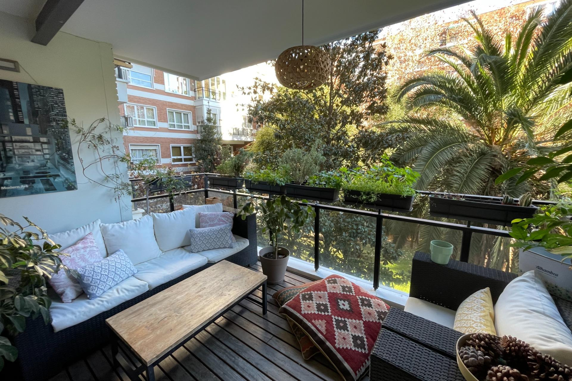 Lange Termijn Verhuur - Appartement  - Madrid - Vallehermoso