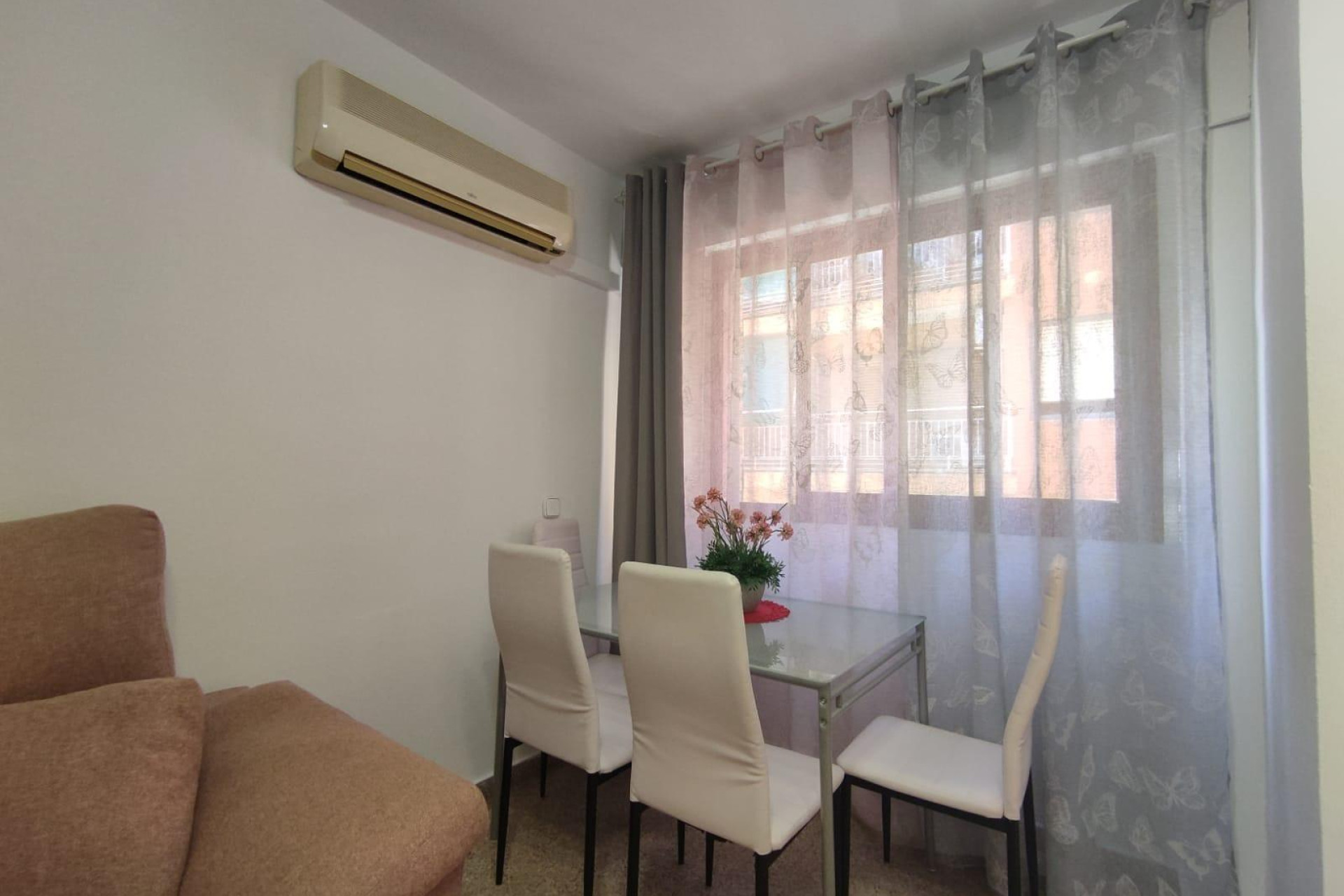 Lange Termijn Verhuur - Appartement  - SAN JUAN ALICANTE - Carolinas bajas