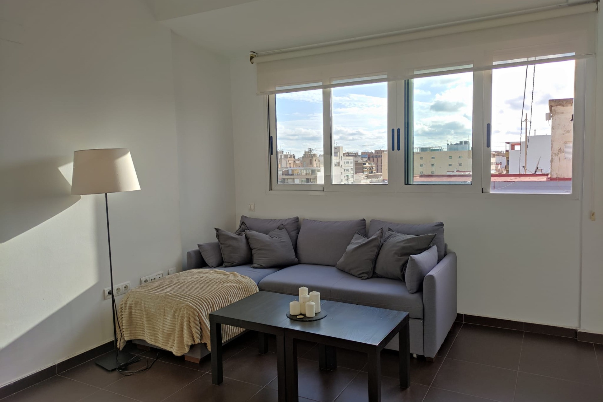 Lange Termijn Verhuur - Appartement  - SAN JUAN ALICANTE - Ensanche - Diputación