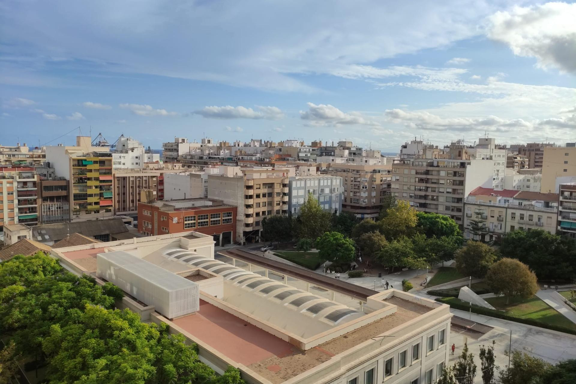 Lange Termijn Verhuur - Appartement  - SAN JUAN ALICANTE - Ensanche - Diputación