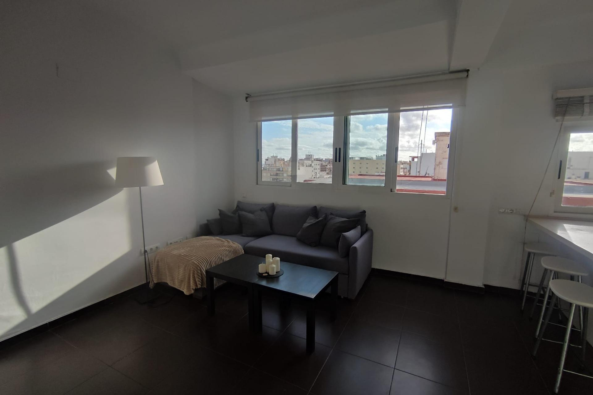 Lange Termijn Verhuur - Appartement  - SAN JUAN ALICANTE - Ensanche - Diputación