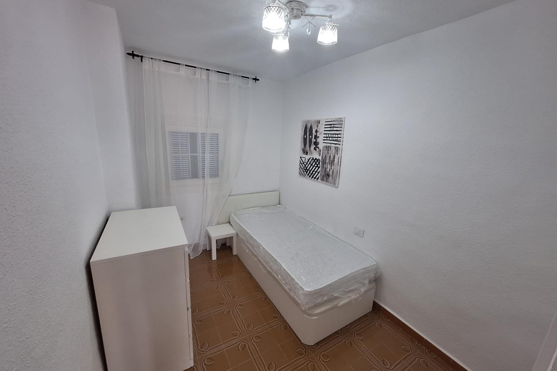 Lange Termijn Verhuur - Appartement  - Torrevieja - Cabo cervera