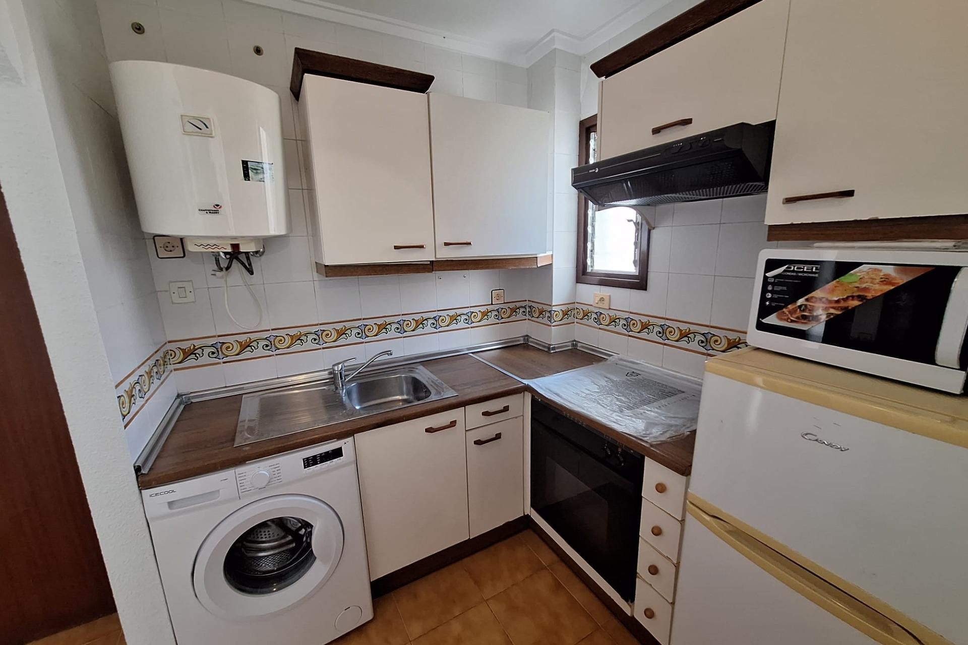 Lange Termijn Verhuur - Appartement  - Torrevieja - Calas blanca