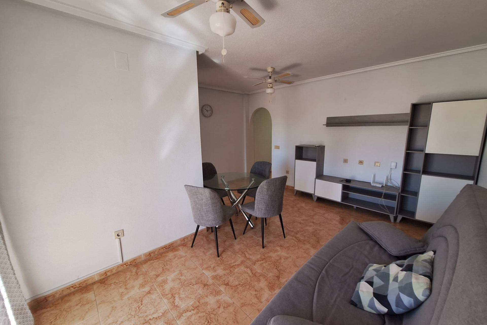 Lange Termijn Verhuur - Appartement  - Torrevieja - Centro