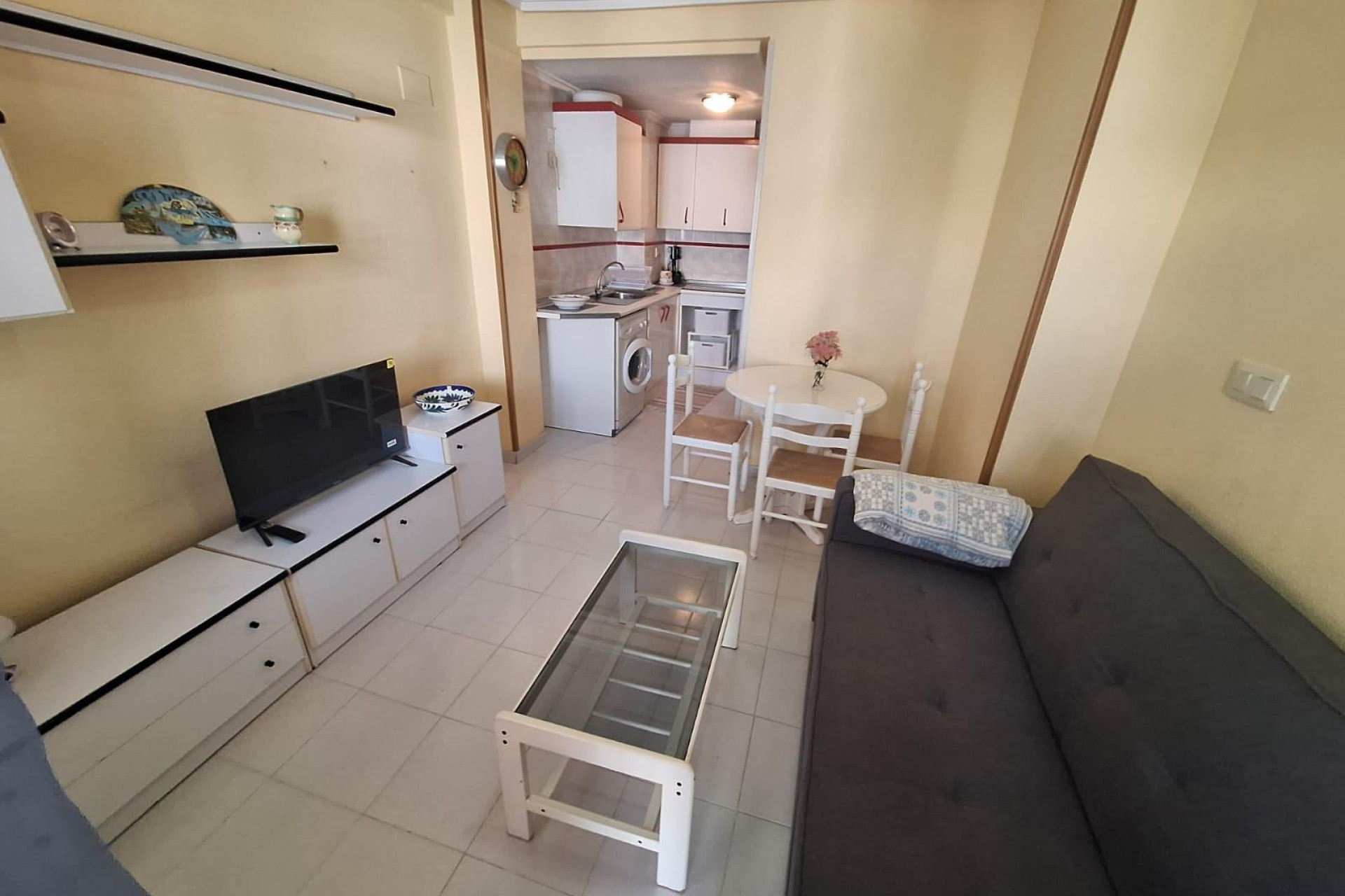 Lange Termijn Verhuur - Appartement  - Torrevieja - Centro