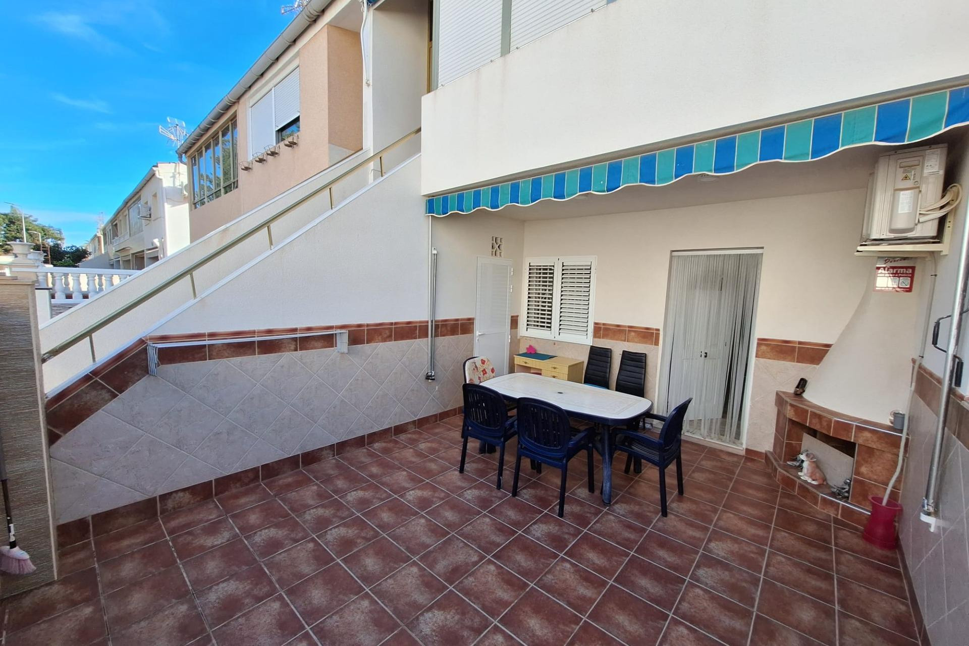 Lange Termijn Verhuur - Appartement - Torrevieja - Playa de los Naufragos