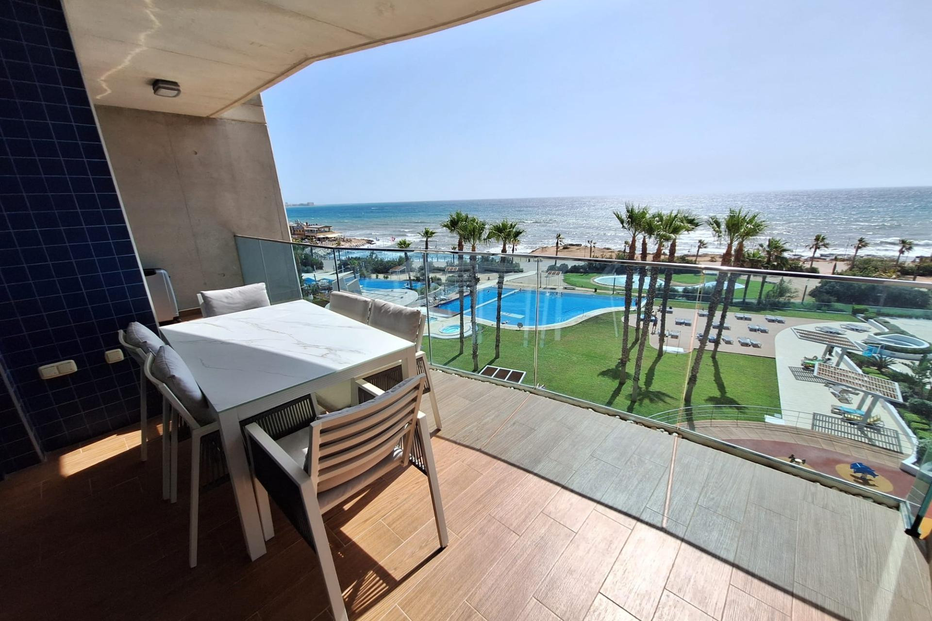 Lange Termijn Verhuur - Appartement  - Torrevieja - Punta prima