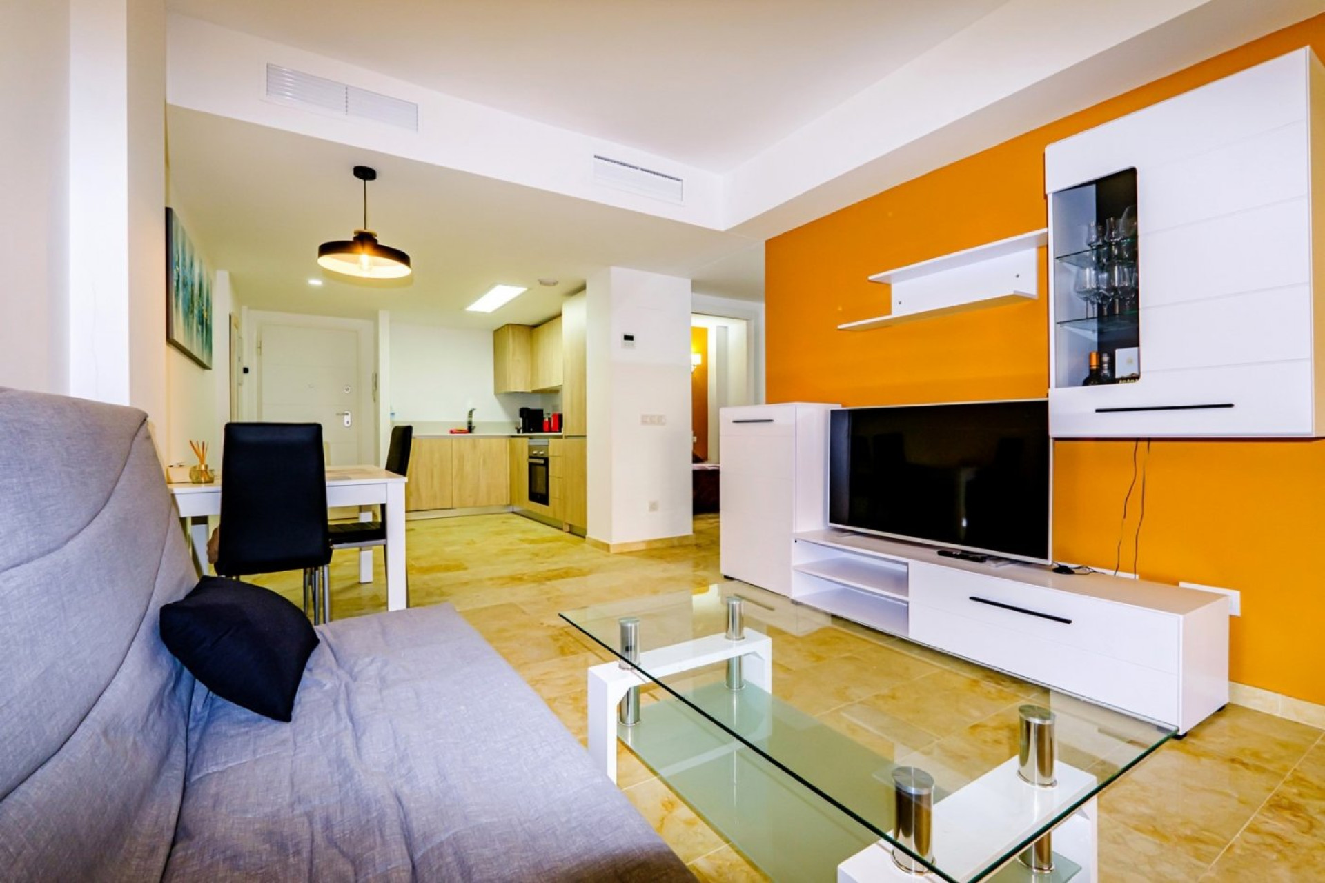 Lange Termijn Verhuur - Appartement  - Torrevieja - Punta prima