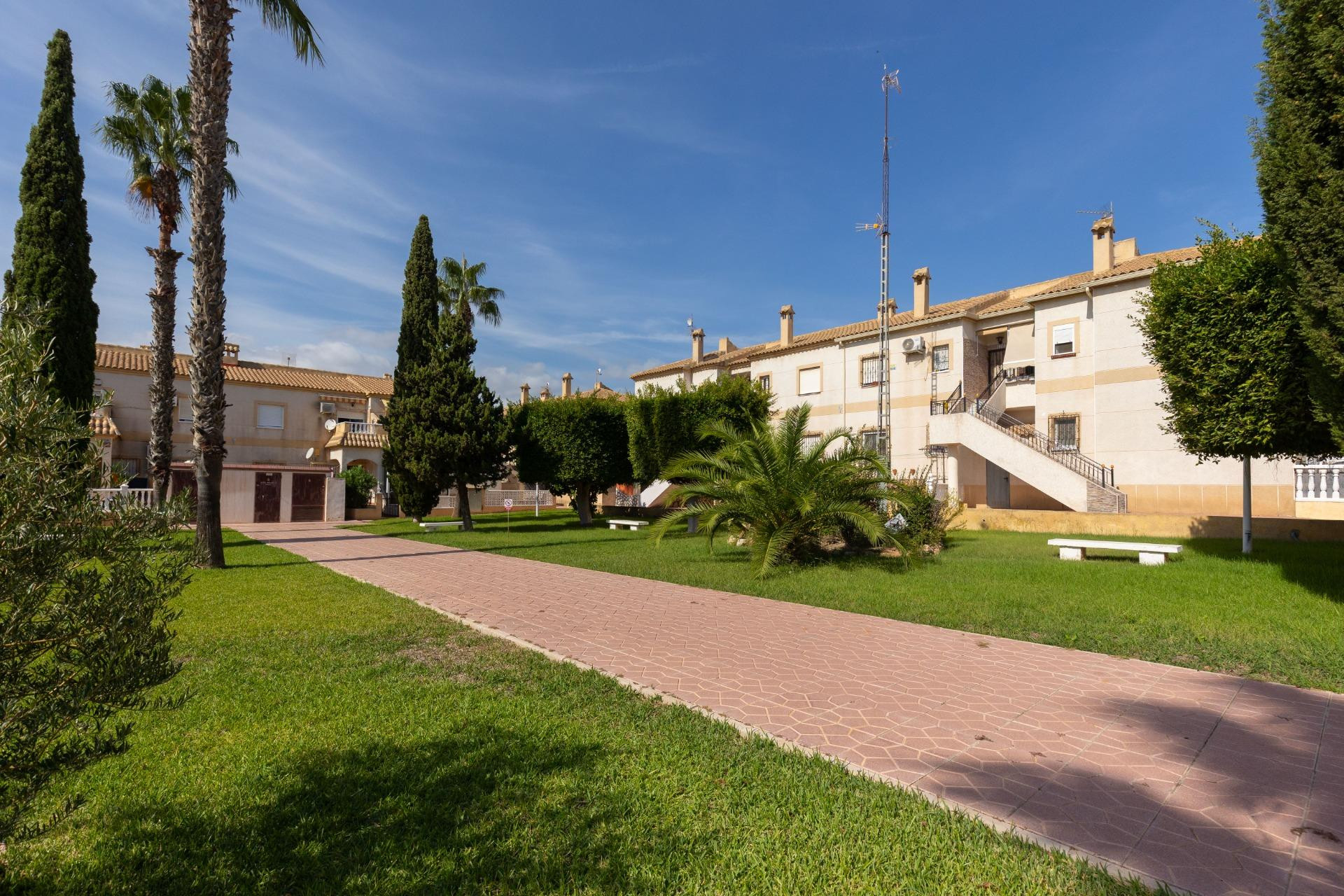 Lange Termijn Verhuur - Appartement - Torrevieja - Zona los Frutales