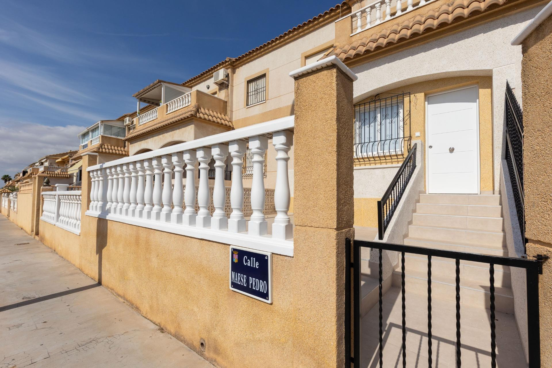 Lange Termijn Verhuur - Appartement - Torrevieja - Zona los Frutales