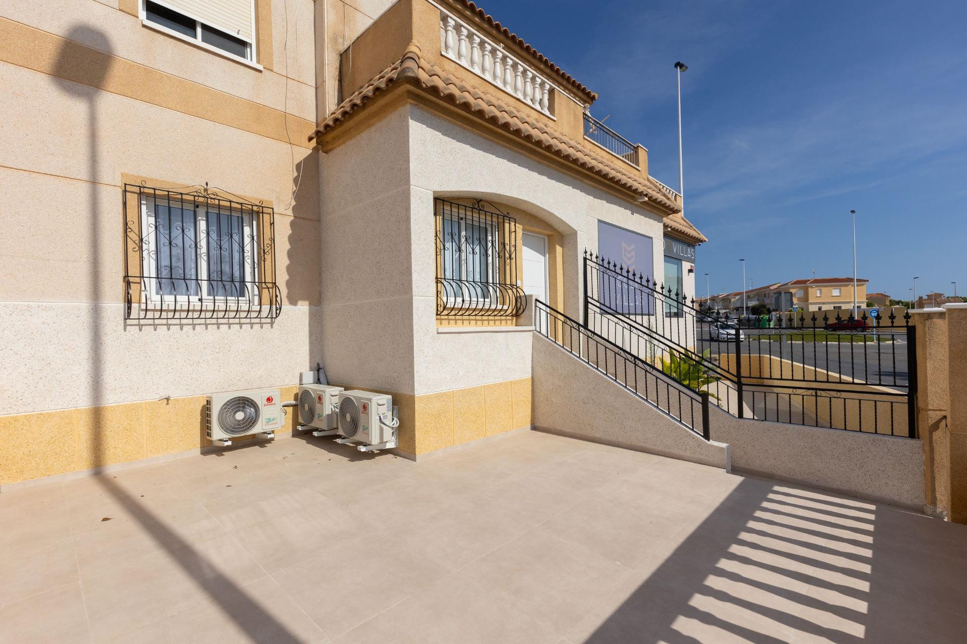 Lange Termijn Verhuur - Appartement - Torrevieja - Zona los Frutales