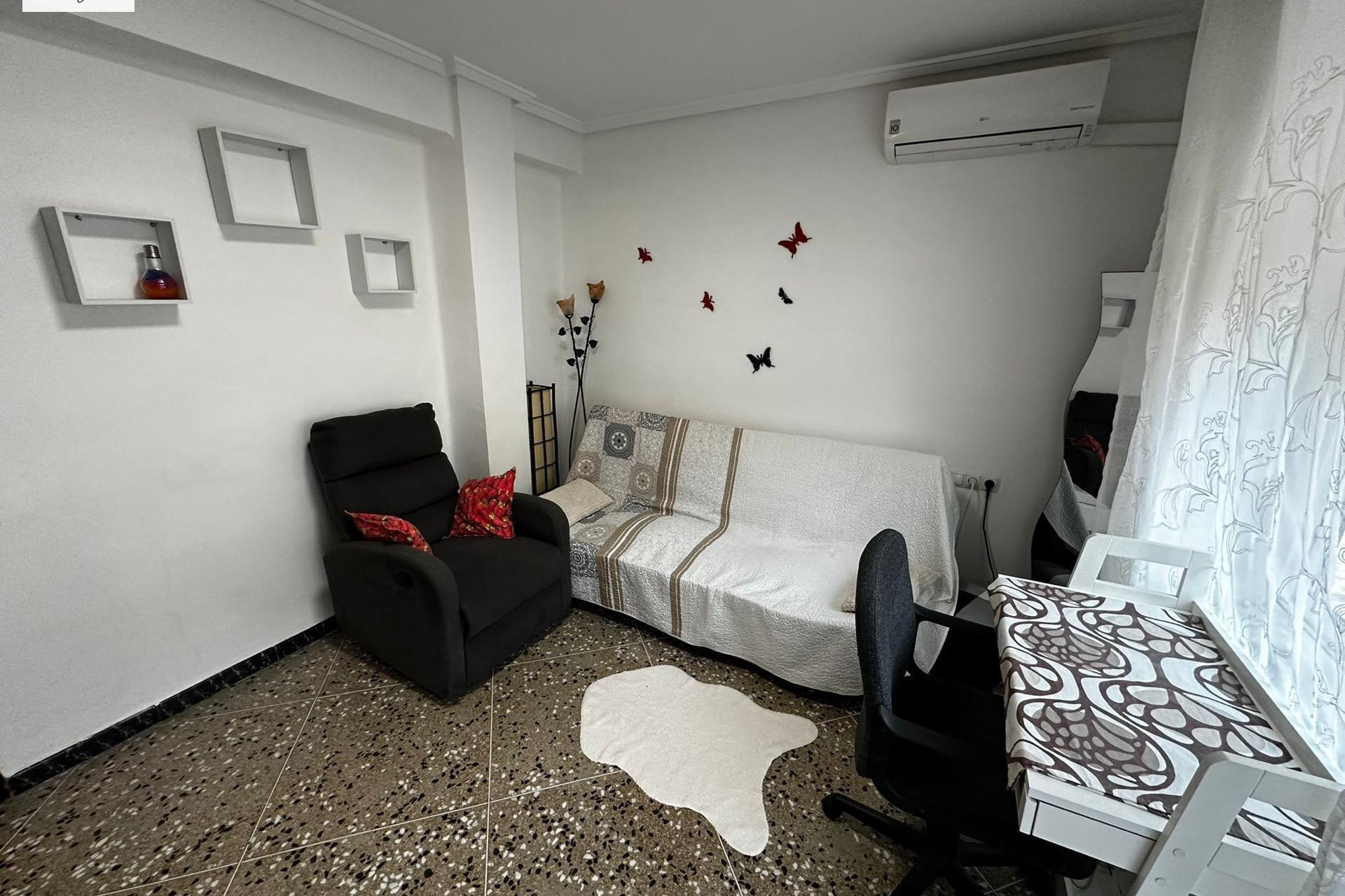 Lange Termijn Verhuur - Appartement  - Valencia - Mont-Olivet