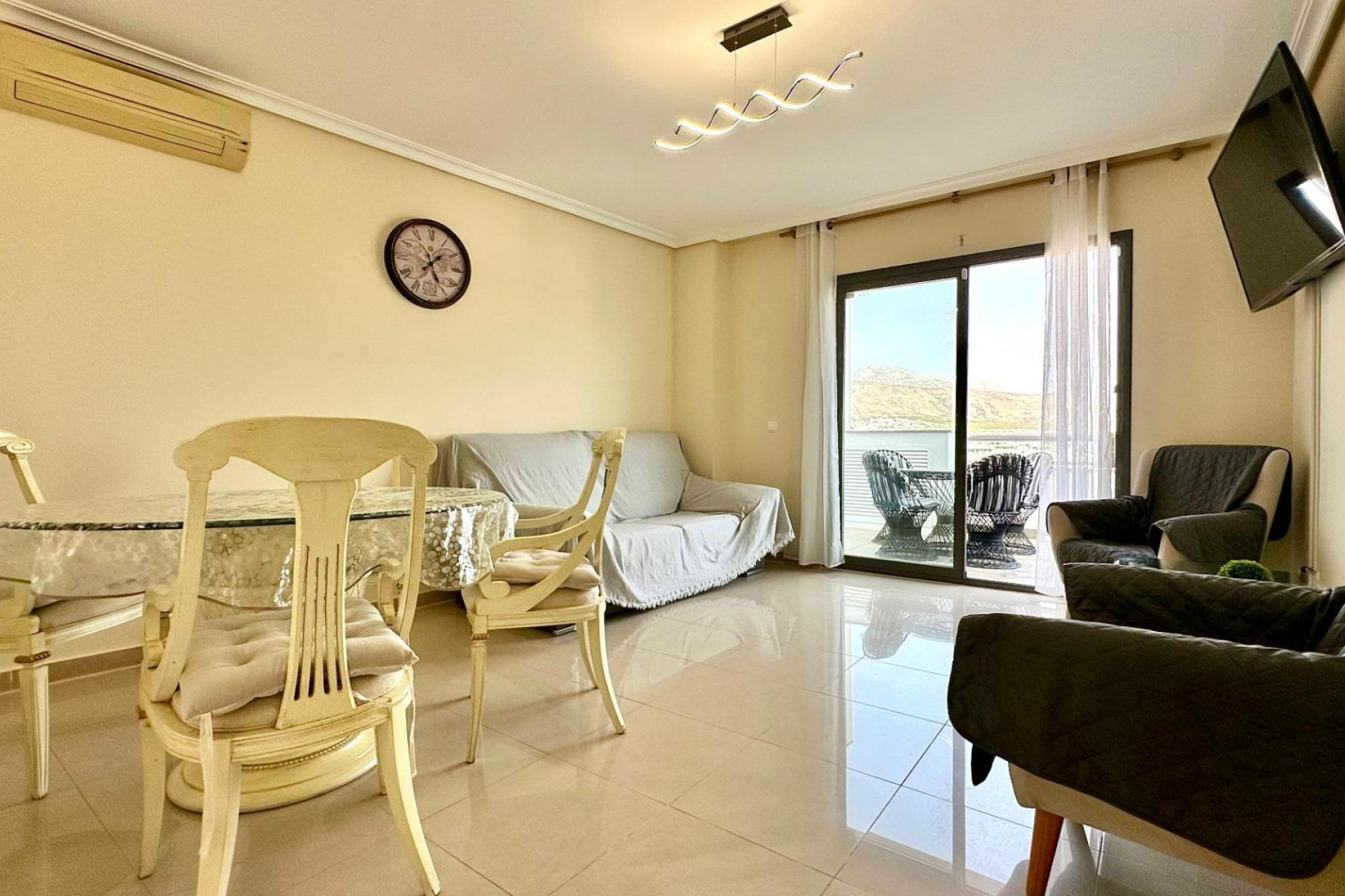 Lange Termijn Verhuur - Appartement  - Villajoyosa - Cala de finestrat