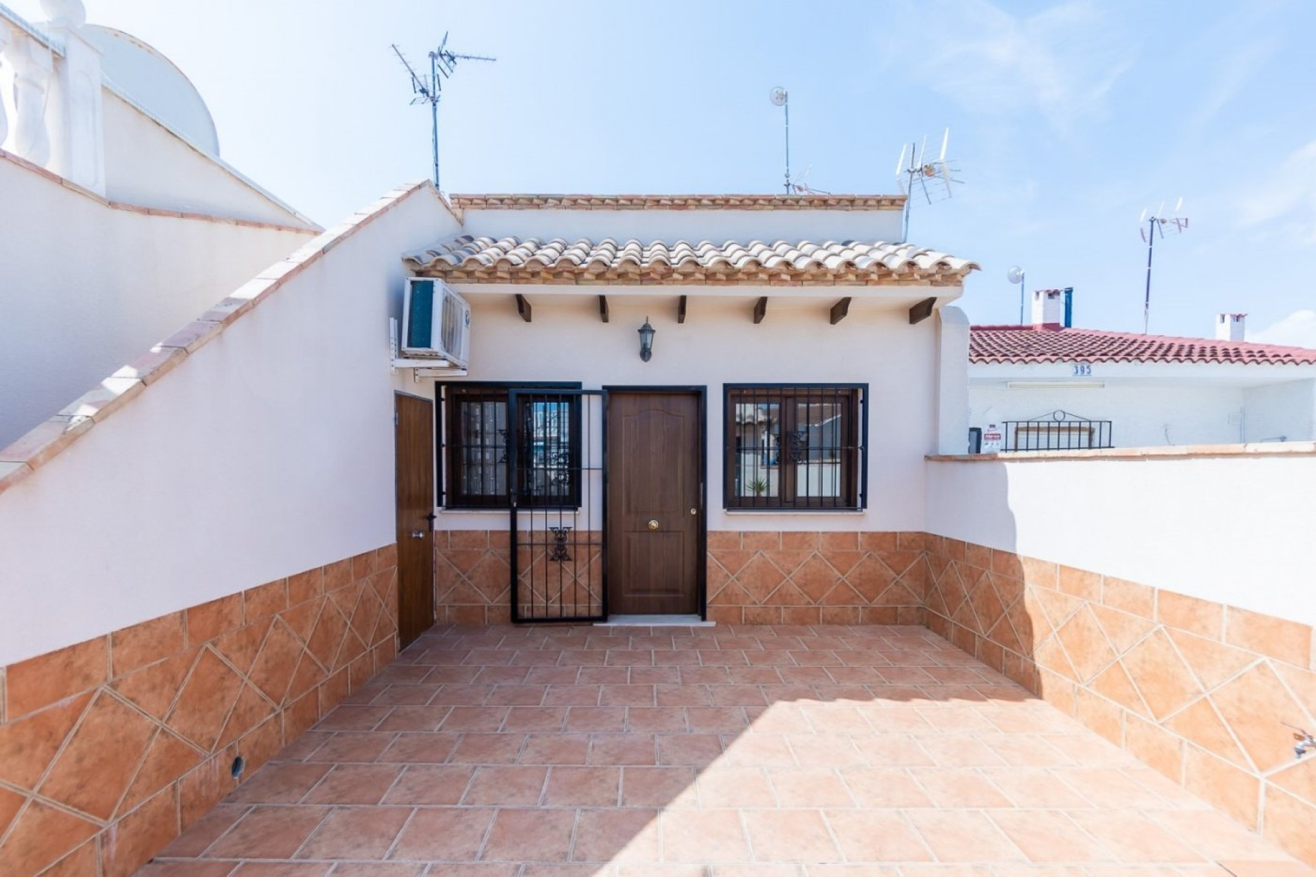 Lange Termijn Verhuur - Woning - Torrevieja - Torretas