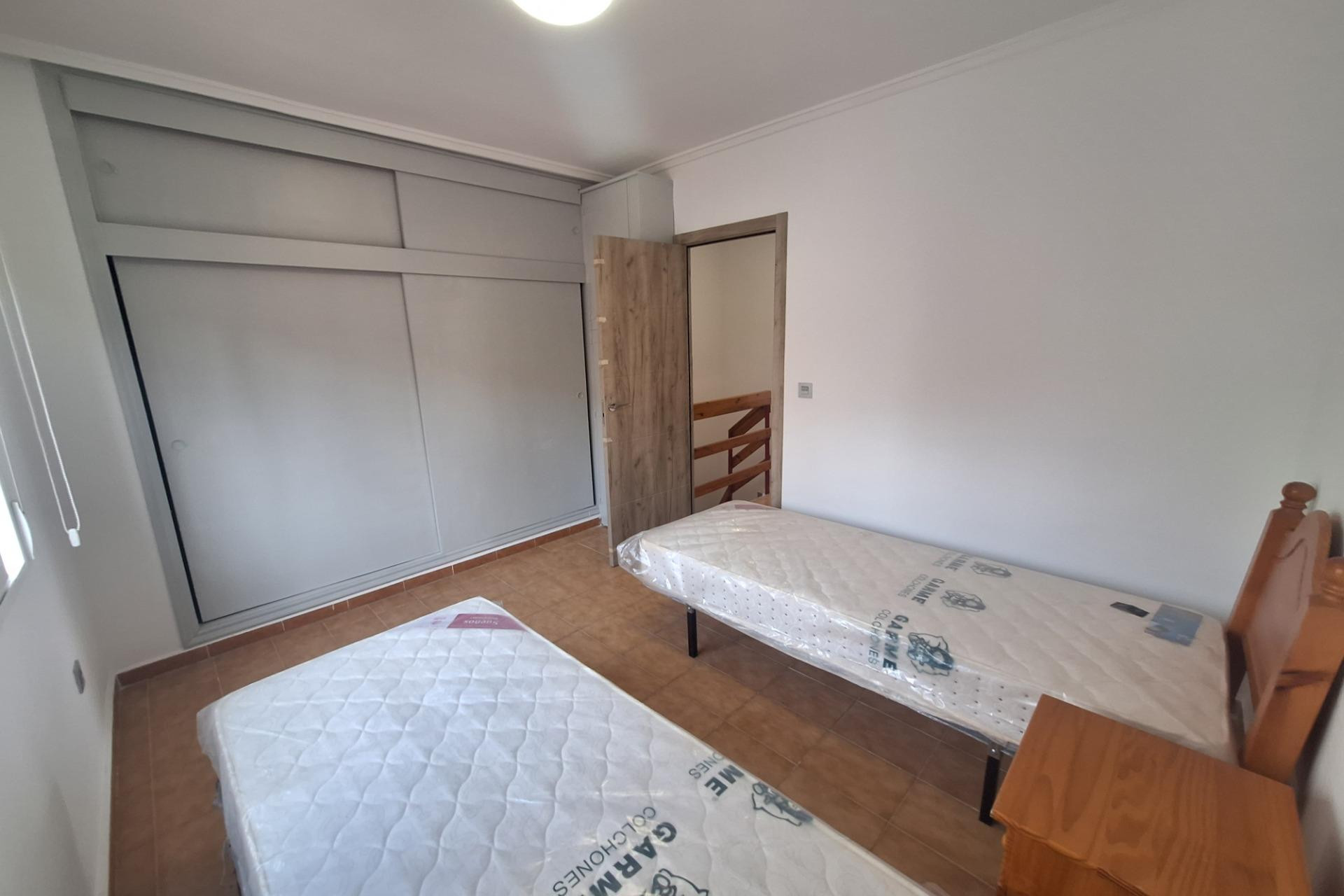 Lange Termijn Verhuur - Woning Type Duplex - Torrevieja - Aguas Nuevas