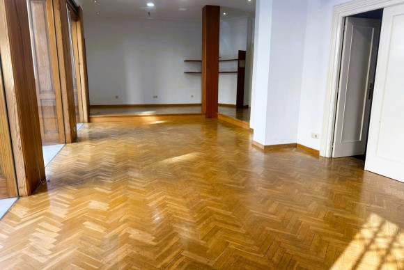 local - Revente - Denia - JJLEVH-80003