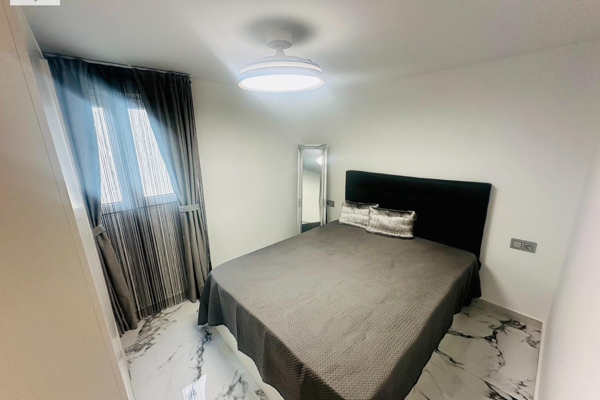 Location à long terme - Appartement - Alicante - Campoamor