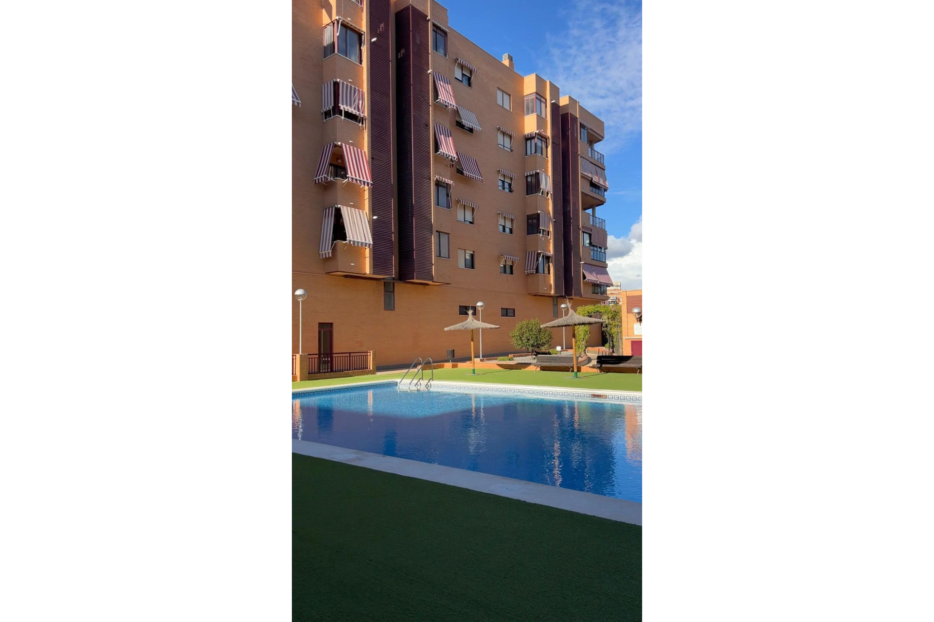 Location à long terme - Appartement - Alicante - Garbinet-Parque de las Avenidas