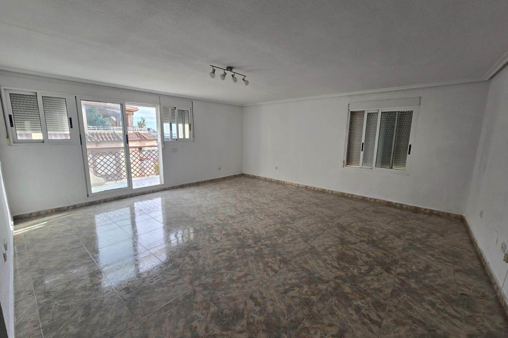 Location à long terme - Appartement - Alicante - Los ángeles