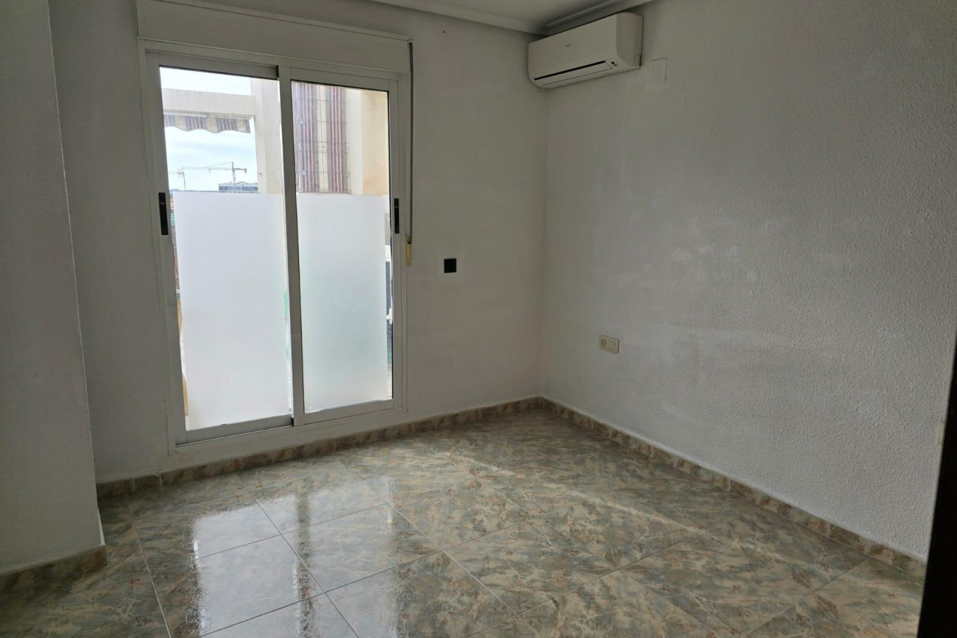 Location à long terme - Appartement - Alicante - Los ángeles