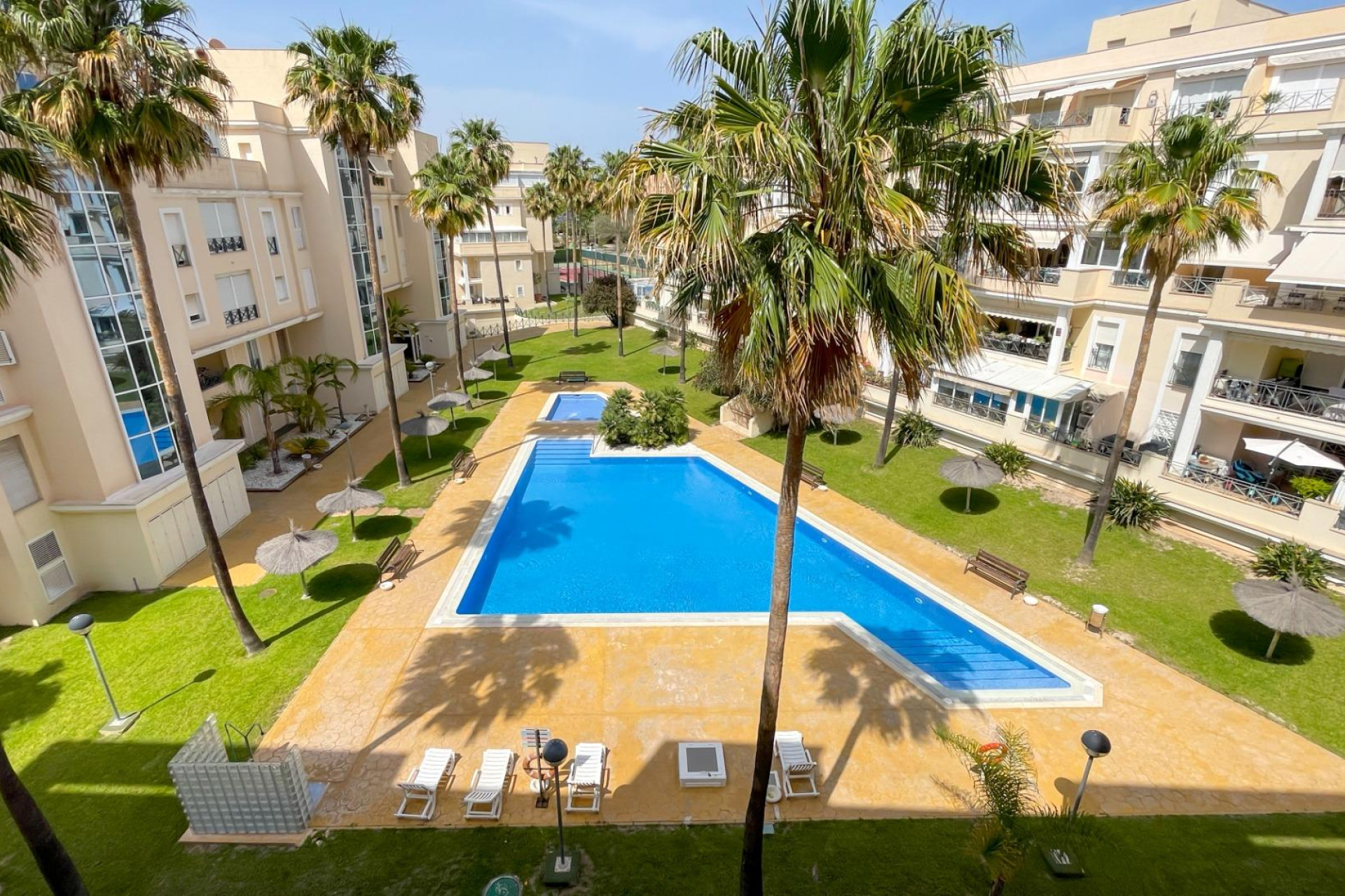 Location à long terme - Appartement - SAN JUAN ALICANTE - Campo de golf