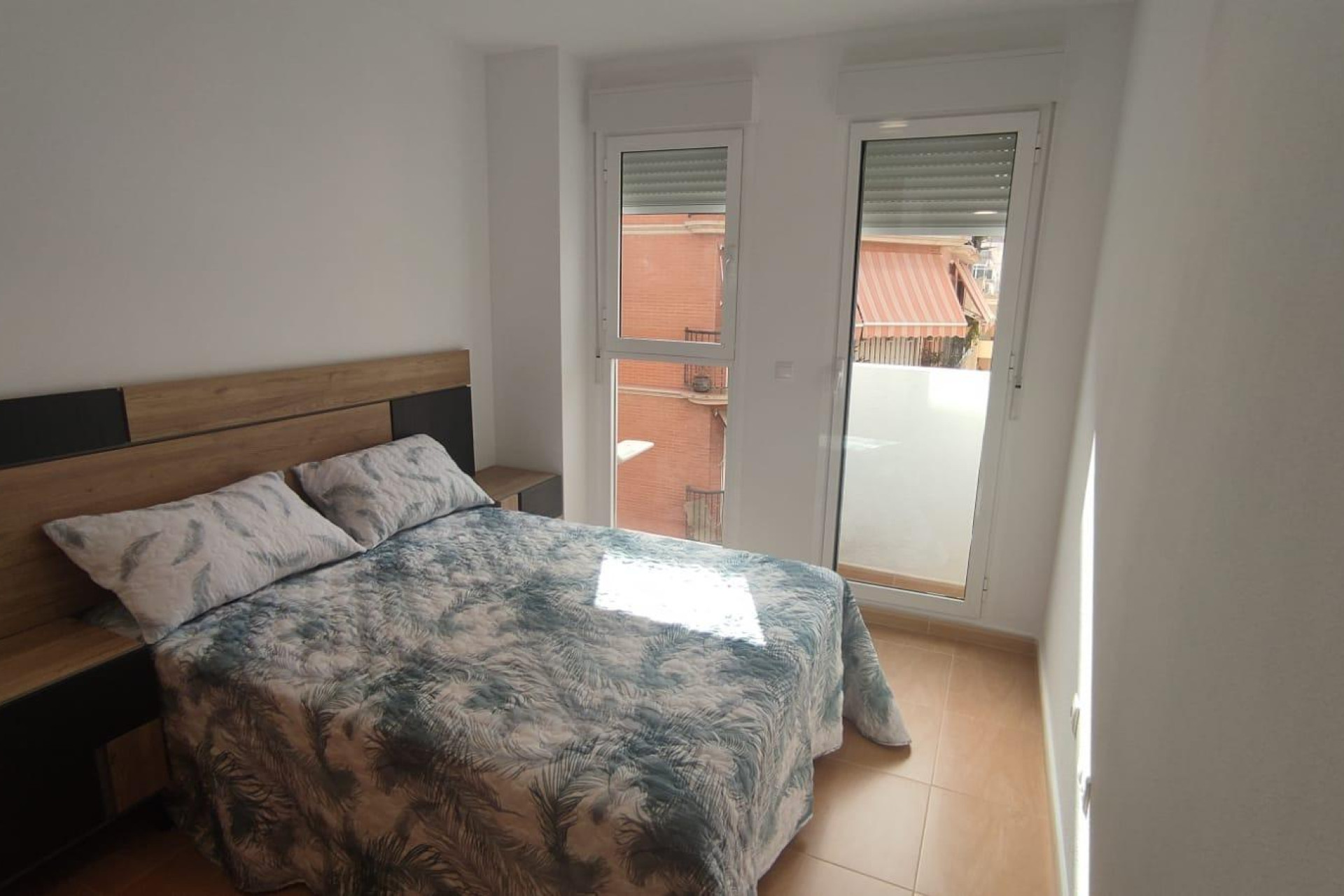 Location à long terme - Appartement - SAN JUAN ALICANTE - Centro