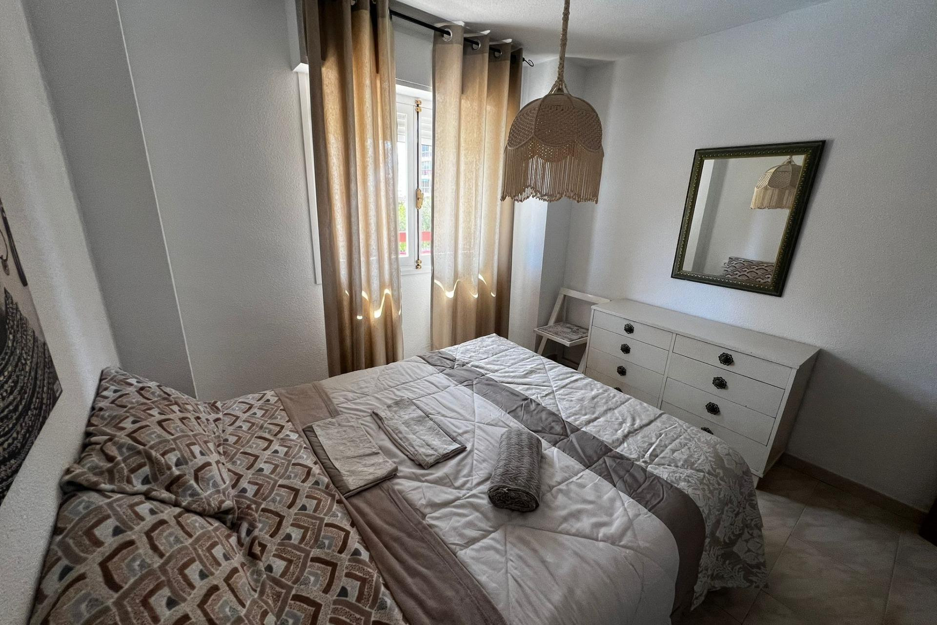 Location à long terme - Appartement - SAN JUAN ALICANTE - Miriam Blasco