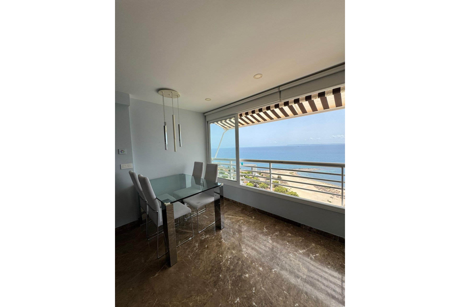 Location à long terme - Appartement - San Juan de Alicante - Avda costablanca