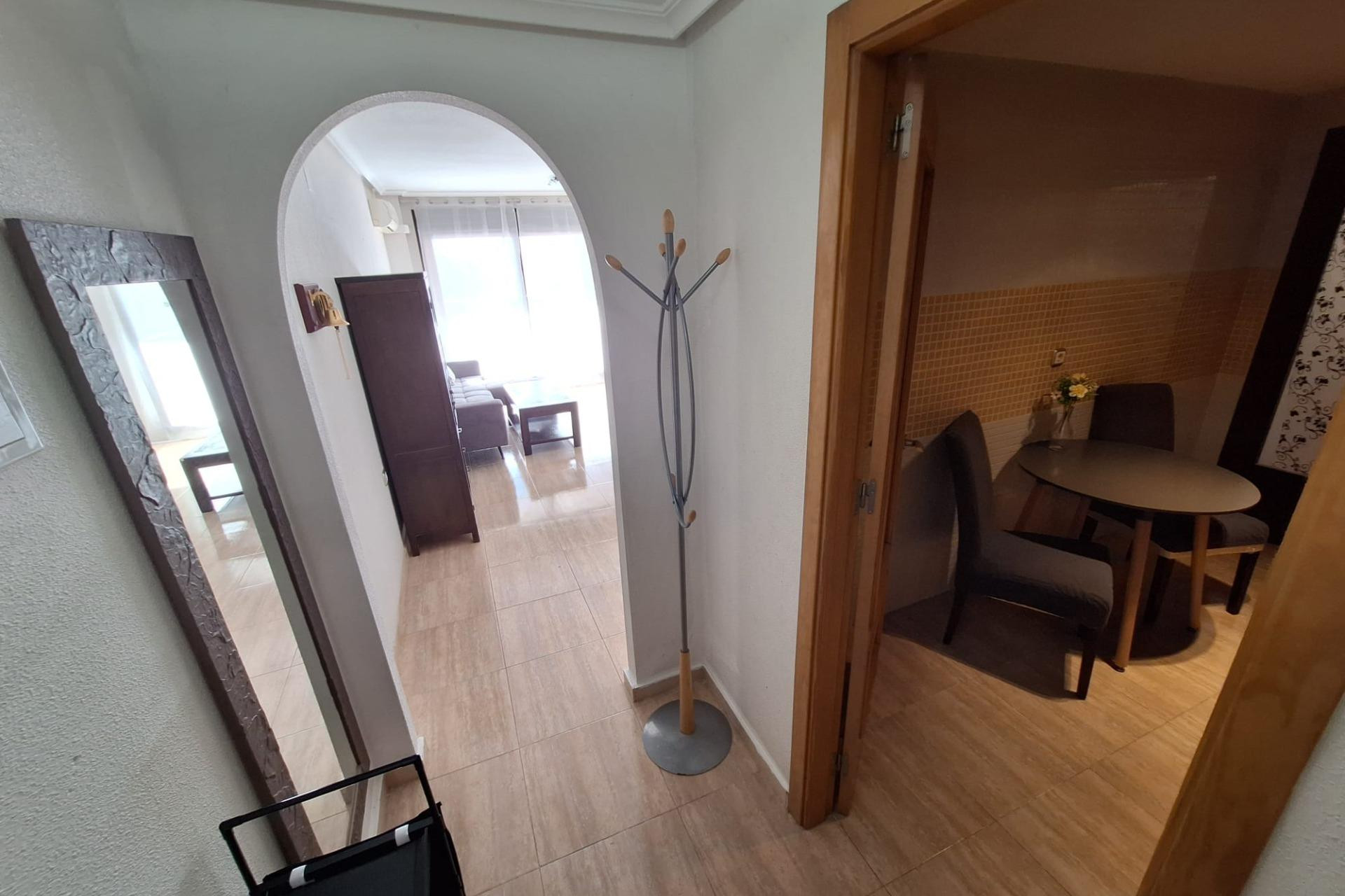 Location à long terme - Appartement - Torrevieja - Playa de los Locos