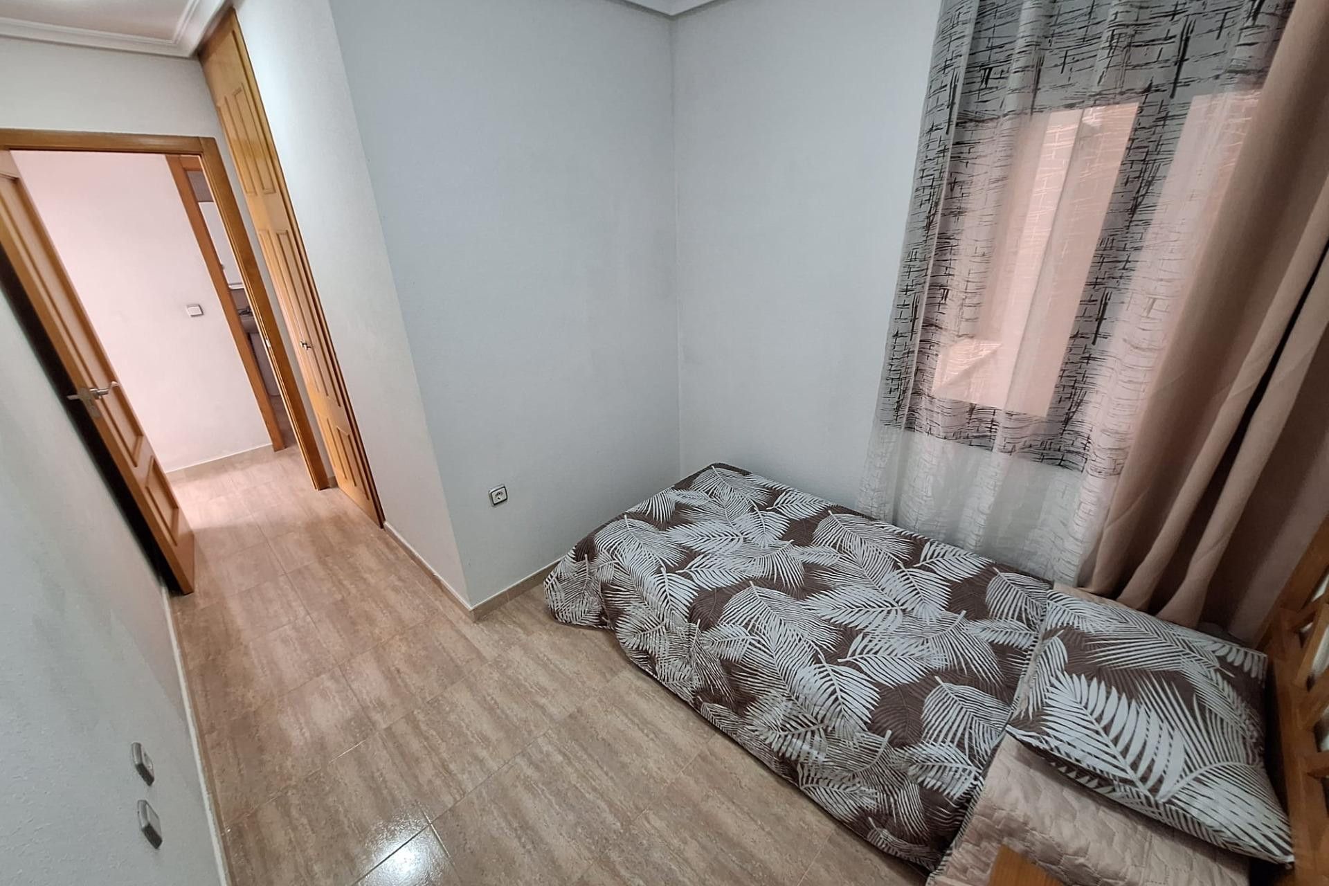 Location à long terme - Appartement - Torrevieja - Playa de los Locos