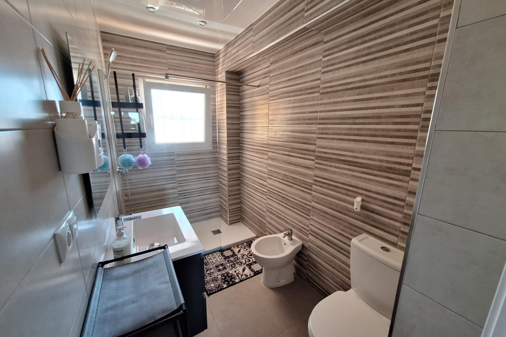 Location à long terme - Appartement - Torrevieja - Punta prima