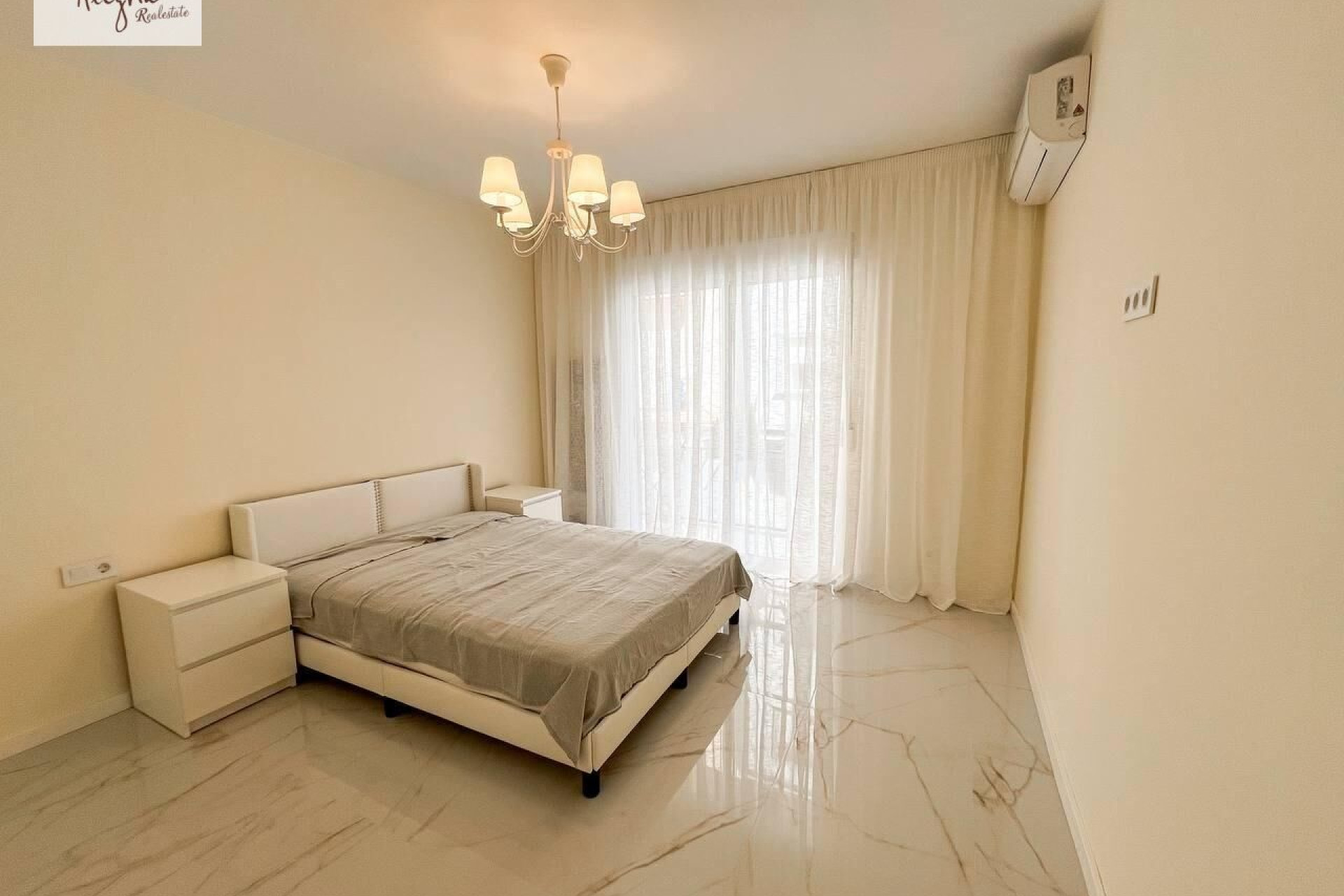 Location à long terme - Appartement - Valencia - Camí Fondo