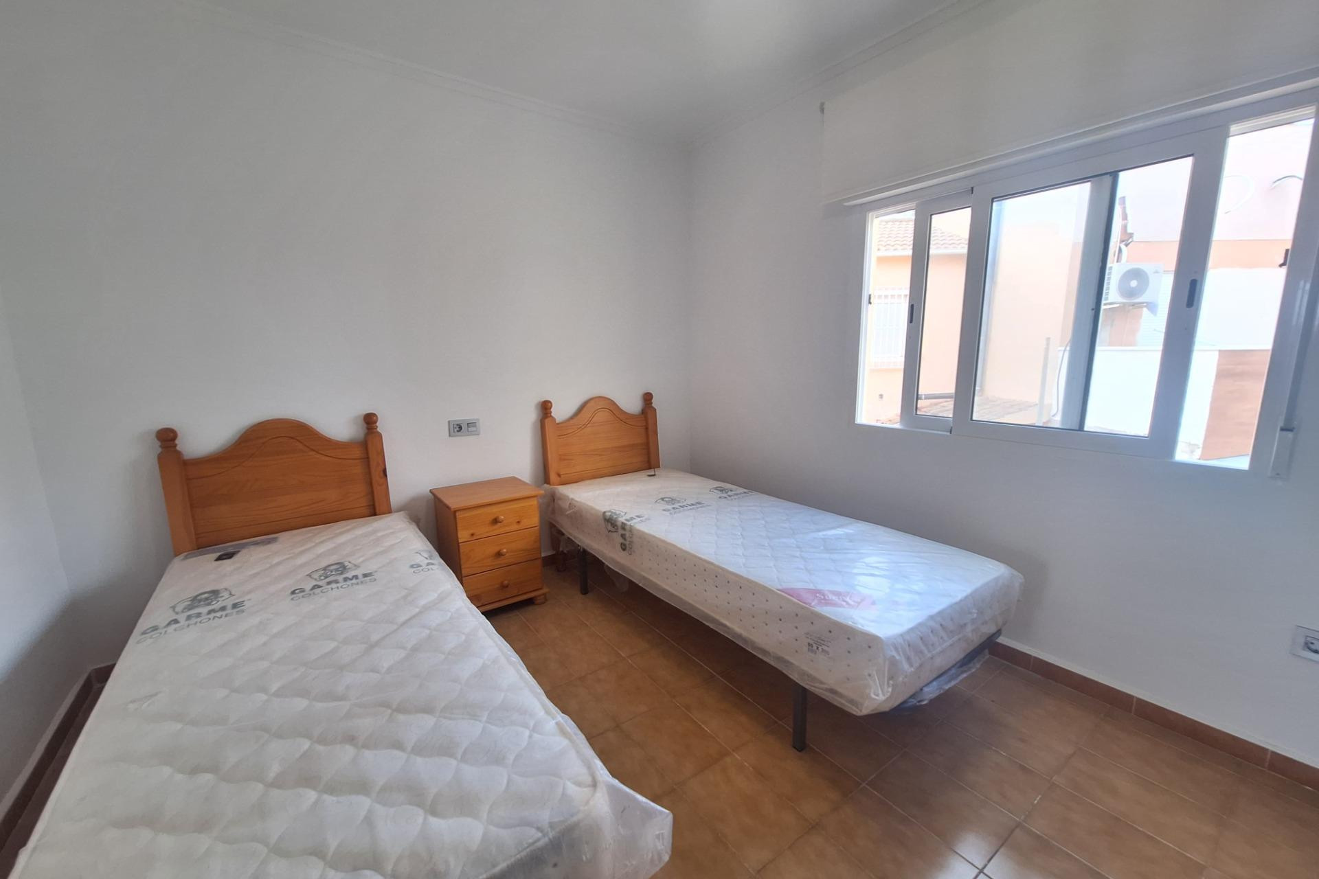Location à long terme - Casa Tipo Dúplex - Torrevieja - Aguas Nuevas