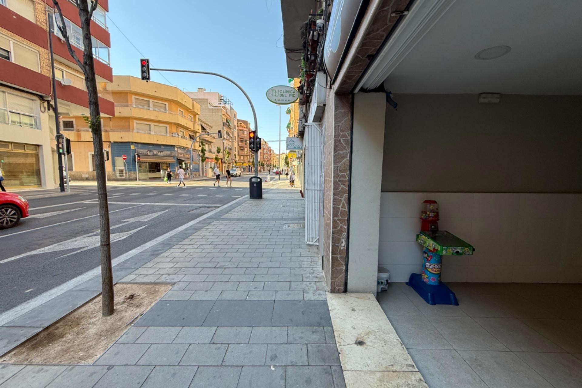 Location à long terme - Commercial Unit - Alicante - Altozano