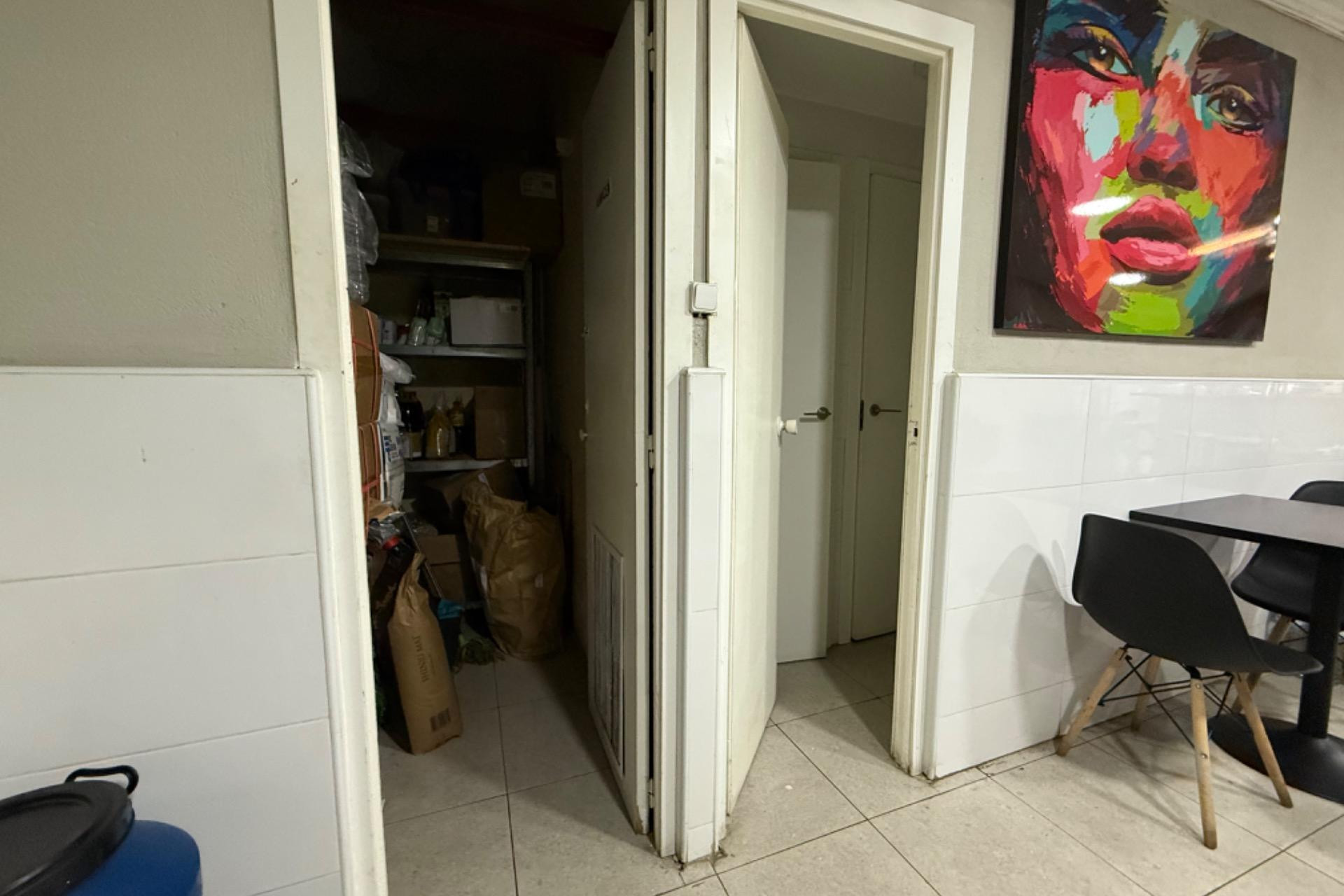 Location à long terme - Commercial Unit - Alicante - Altozano