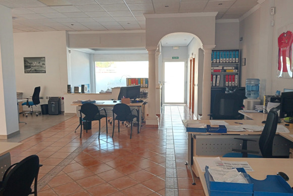 Lokaal - Herverkoop - La Nucía - La Nucía