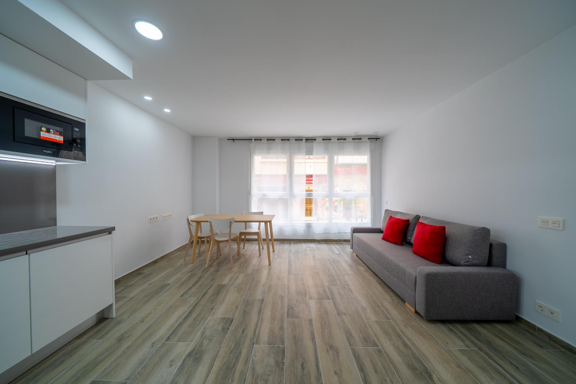 Long Term Rental - Apartment  - Alicante - Centro