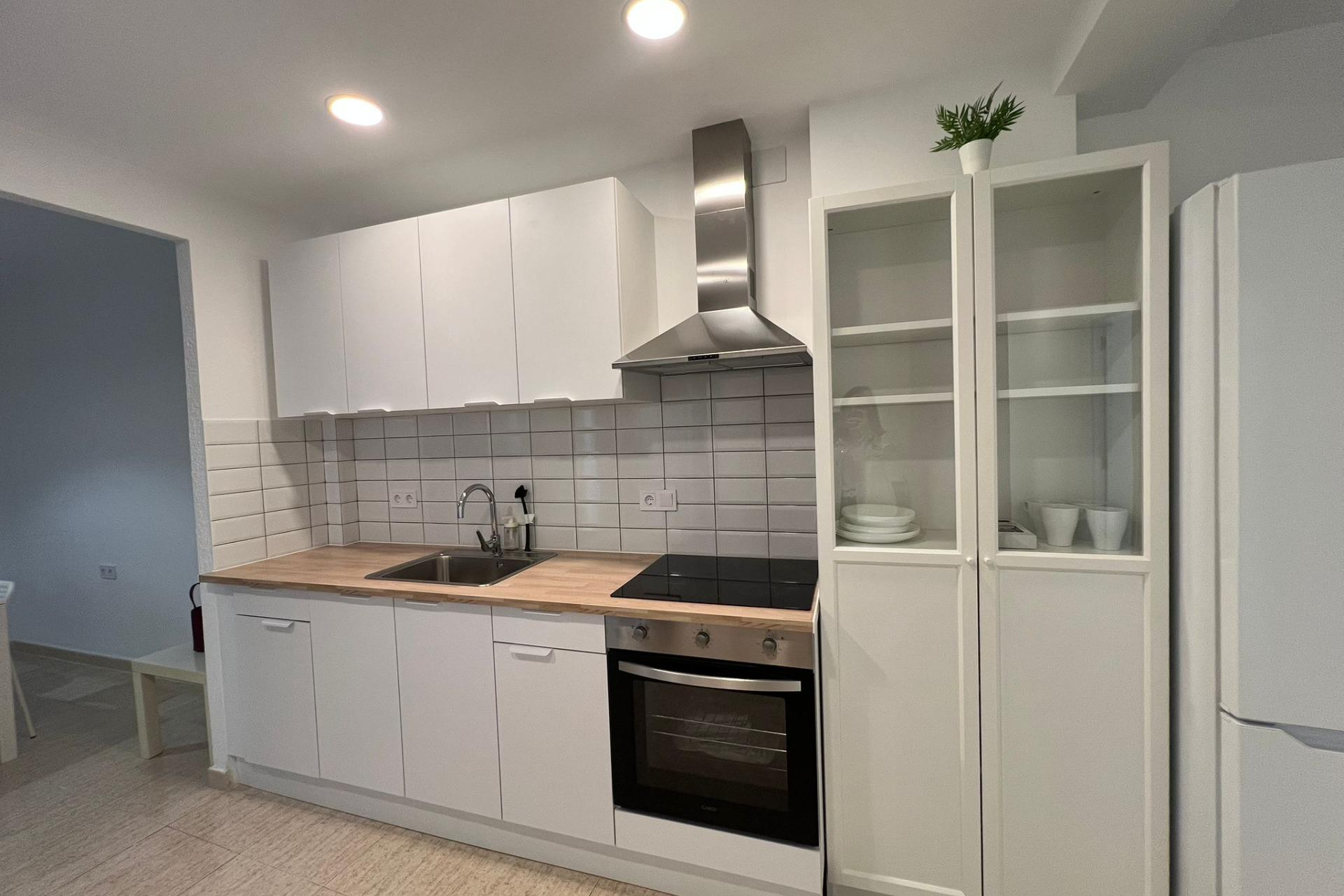 Long Term Rental - Apartment  - Alicante - Centro