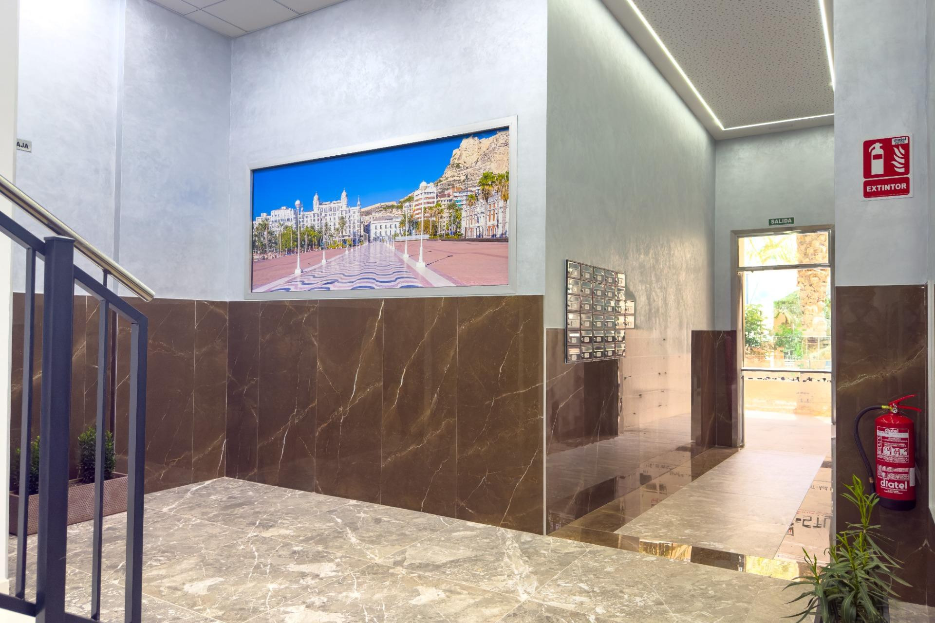 Long Term Rental - Apartment  - Alicante - Mercado