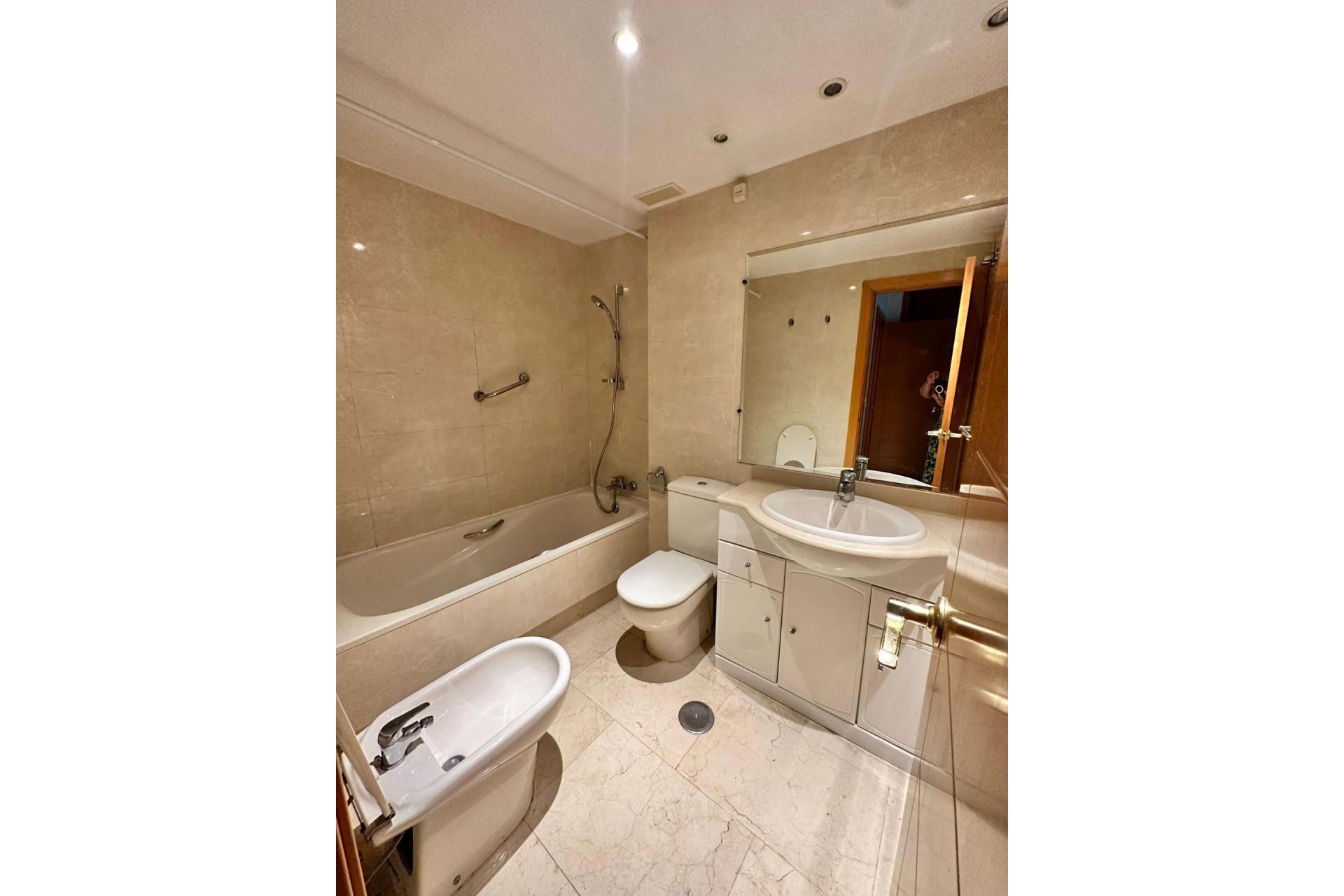 Long Term Rental - Apartment  - Alicante - Playa de San Juan