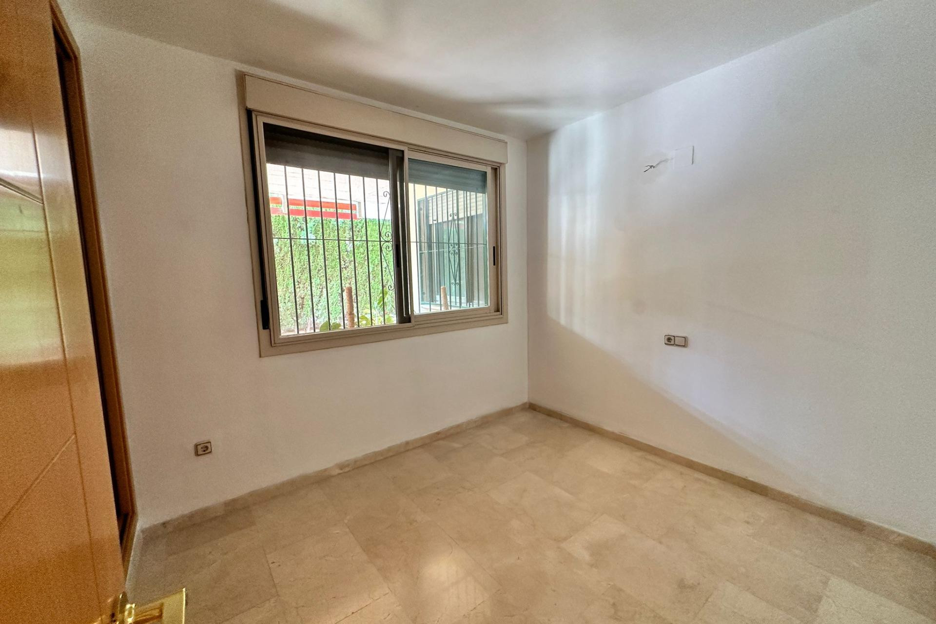 Long Term Rental - Apartment  - Alicante - Playa de San Juan