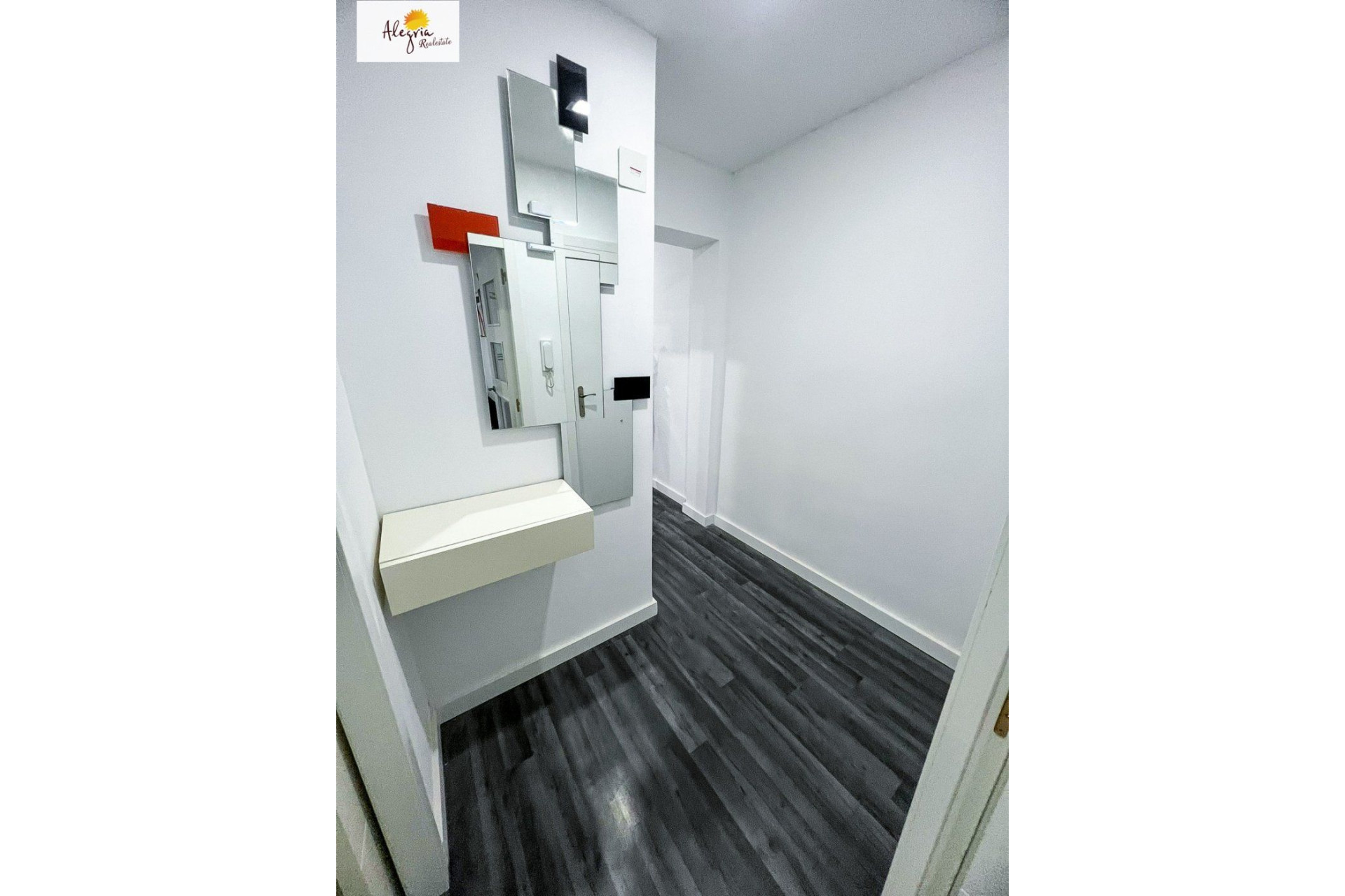 Long Term Rental - Apartment  - Torrent